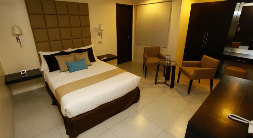Oracle Hotel & Residences