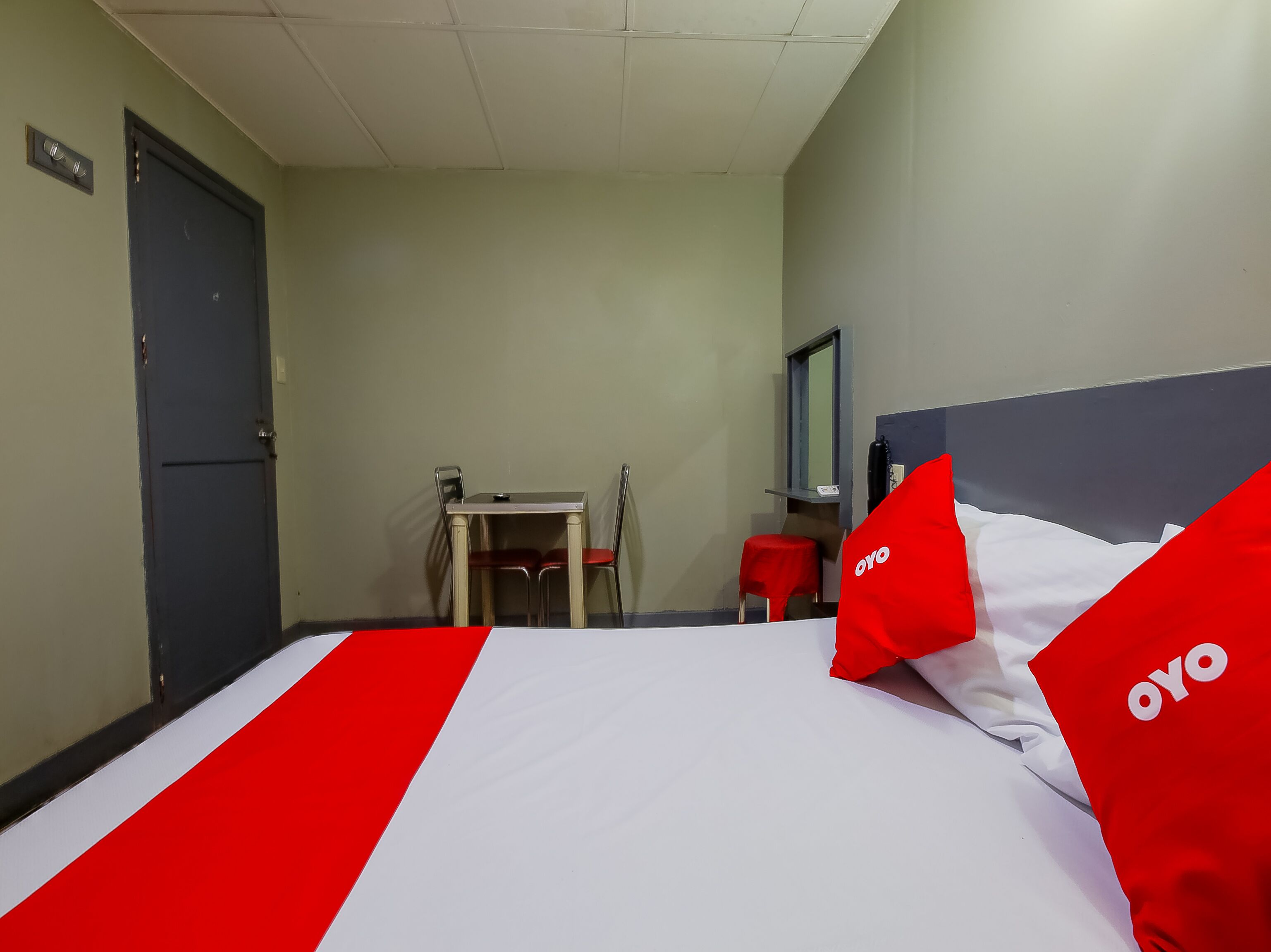OYO 861 Rosas Travellers Inn