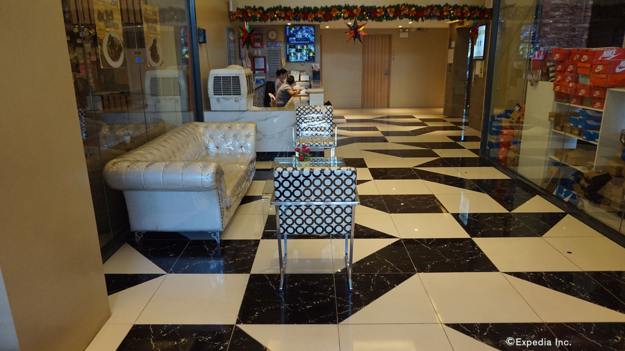 Pacific Park Hotel