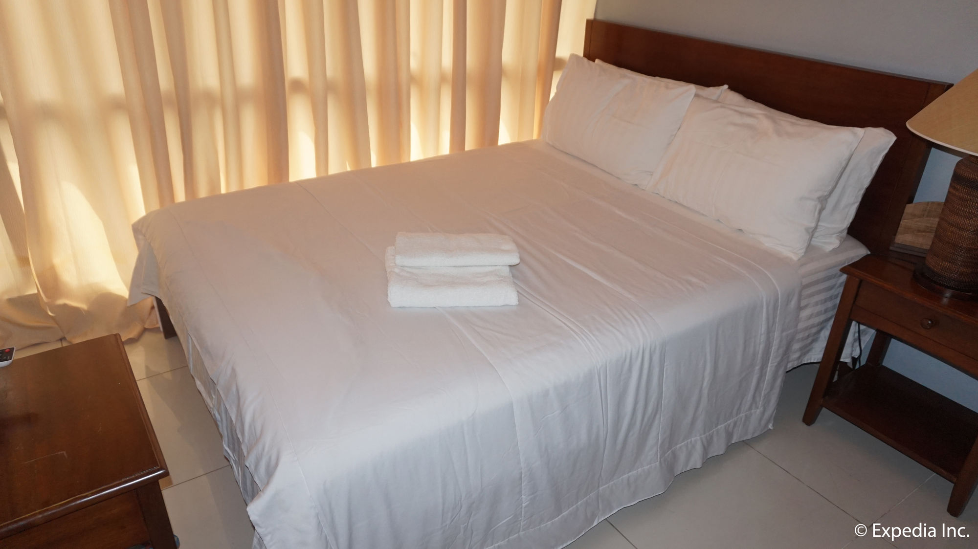 Pacific Park Hotel