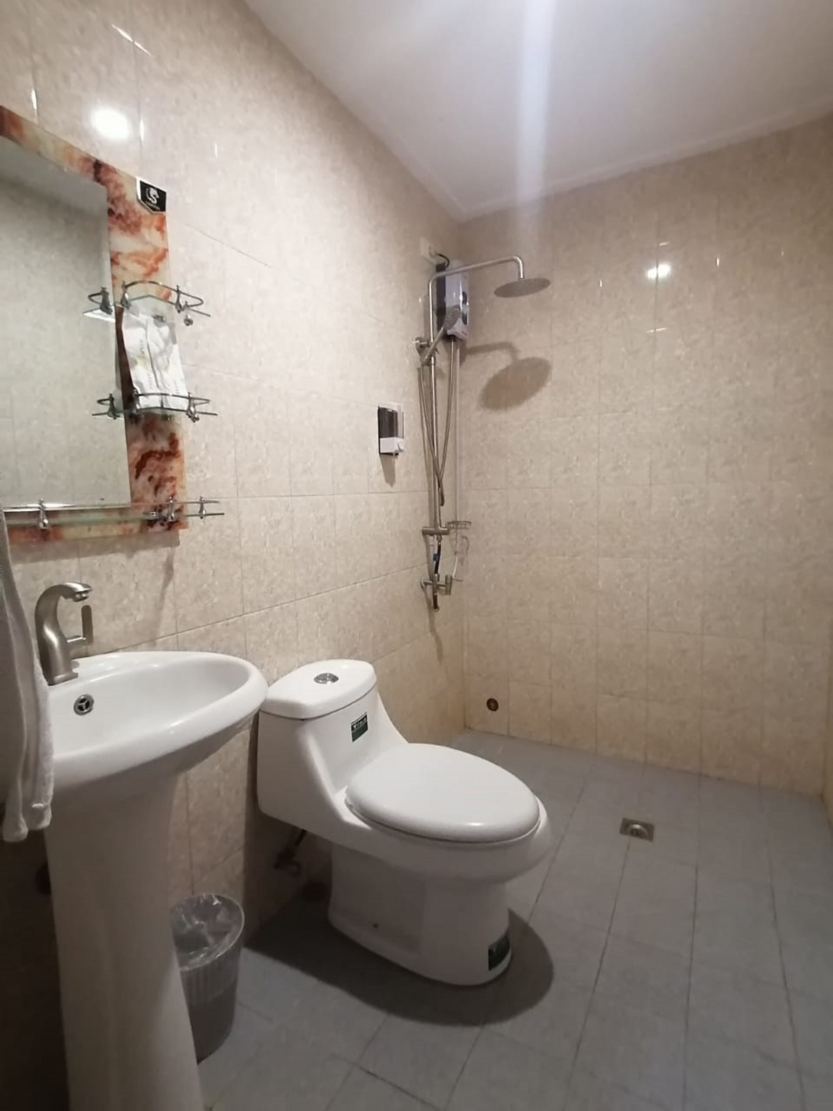 Paradise Apartelle Novaliches by OYO Rooms