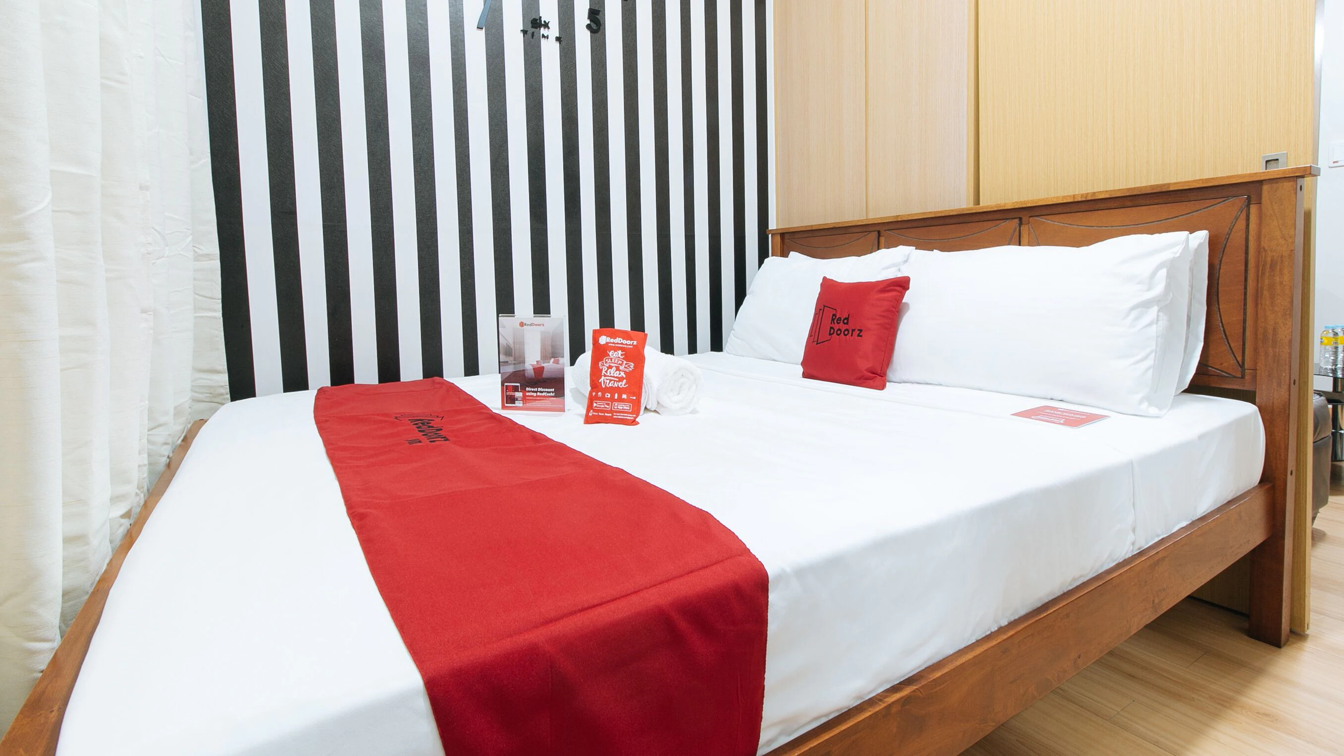Reddoorz Premium @ Smdc Fairview 2
