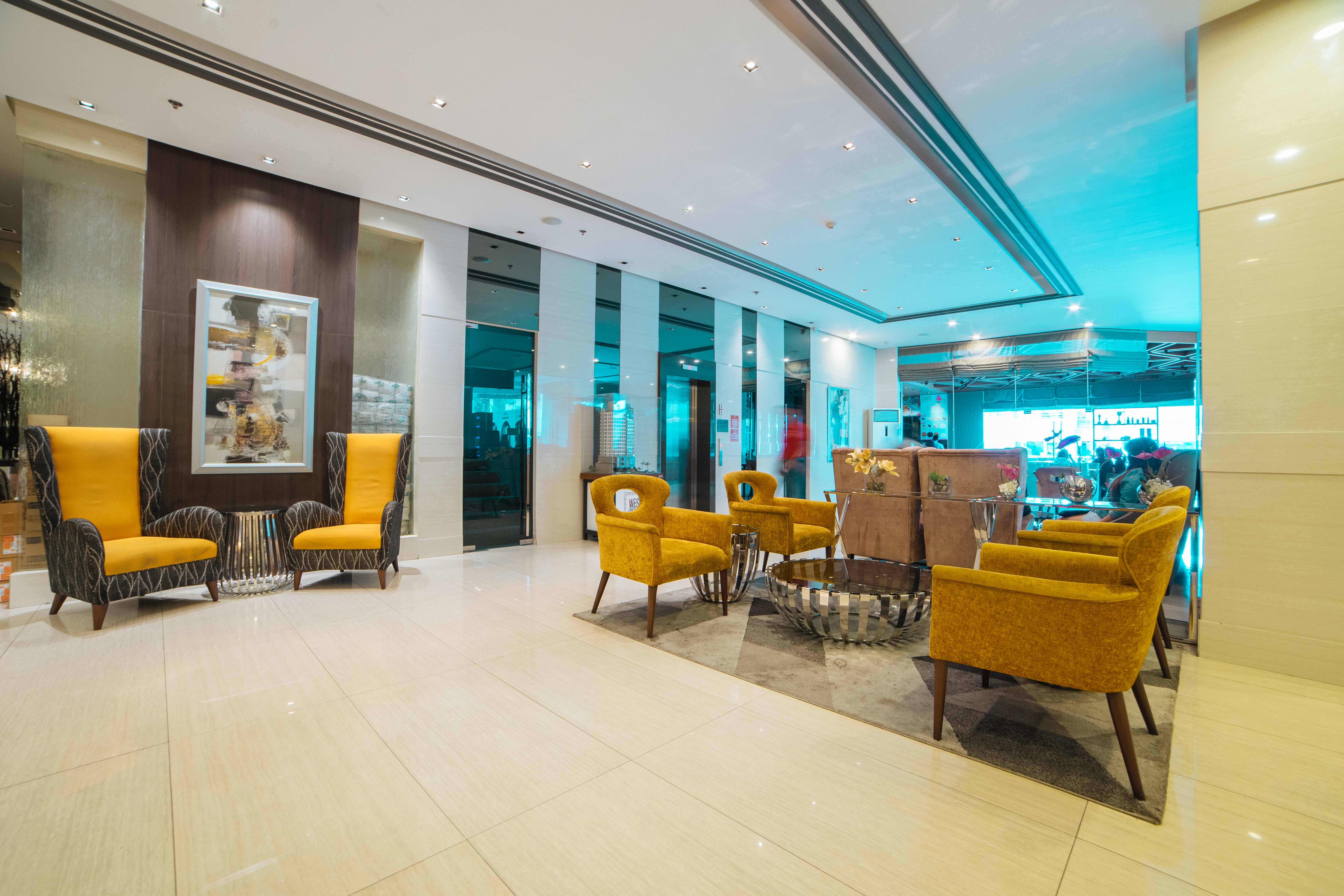 RedDoorz Premium @ West Avenue Quezon City
