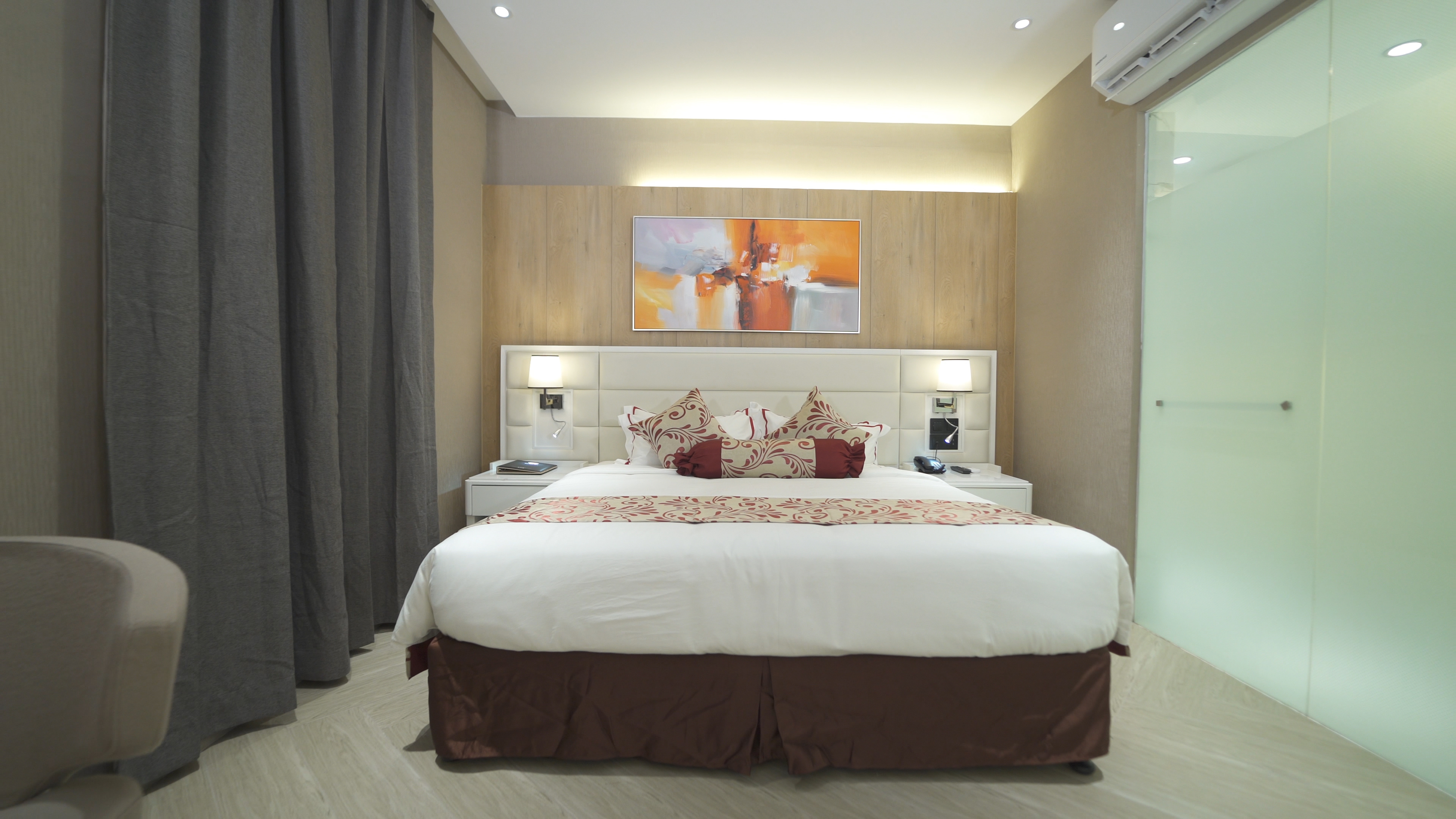 Red Hotel Cubao