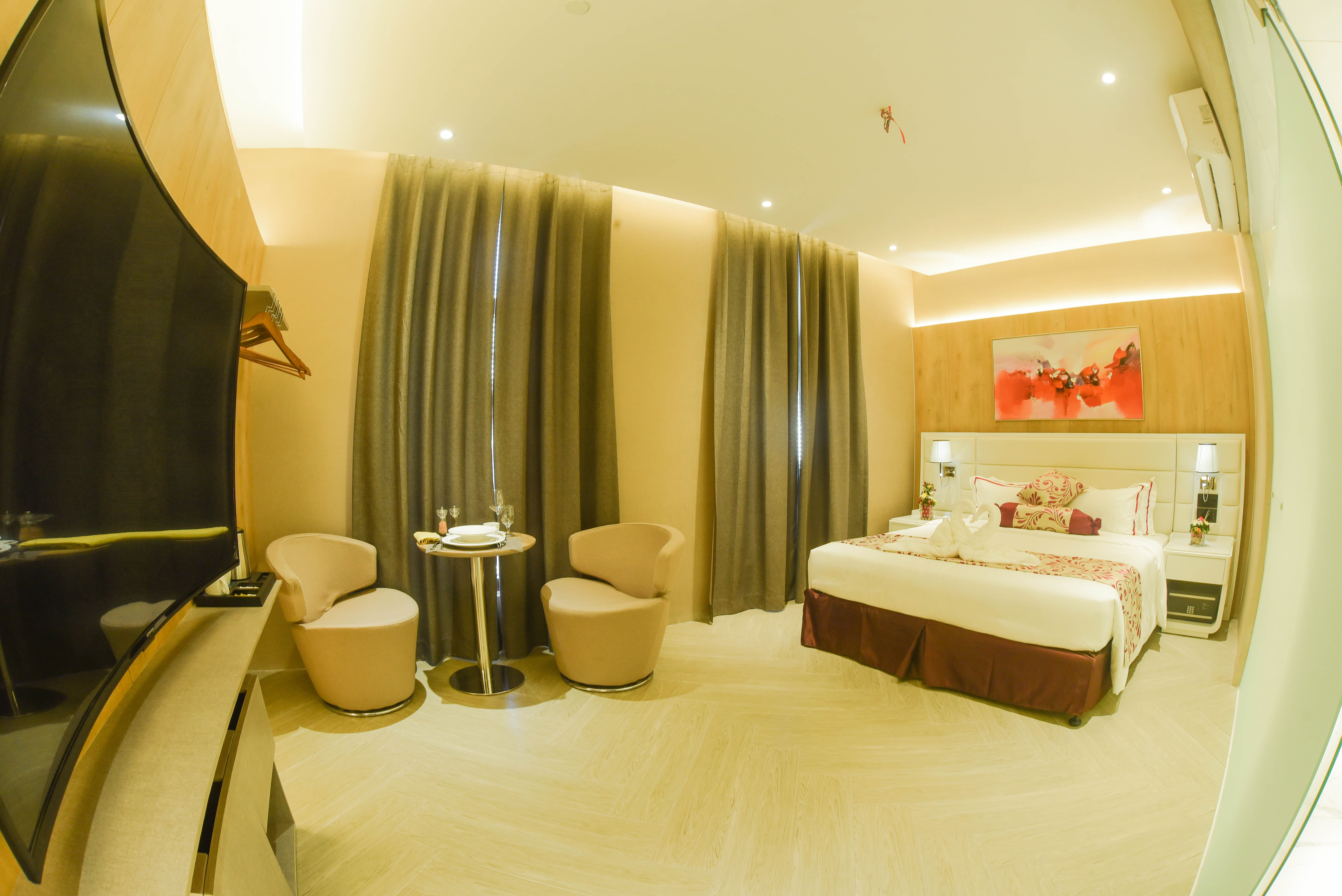 Red Hotel Cubao