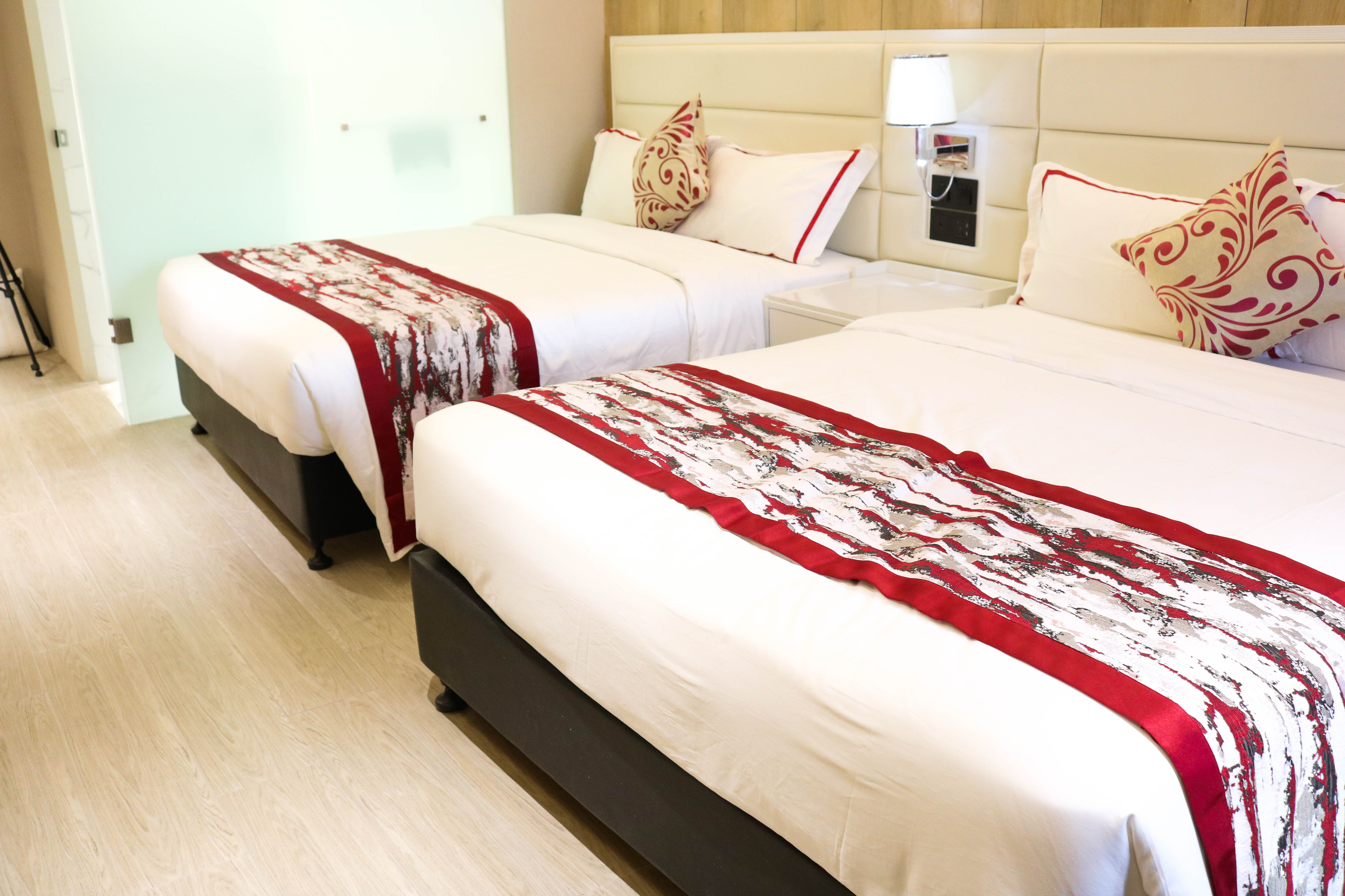 Red Hotel Cubao