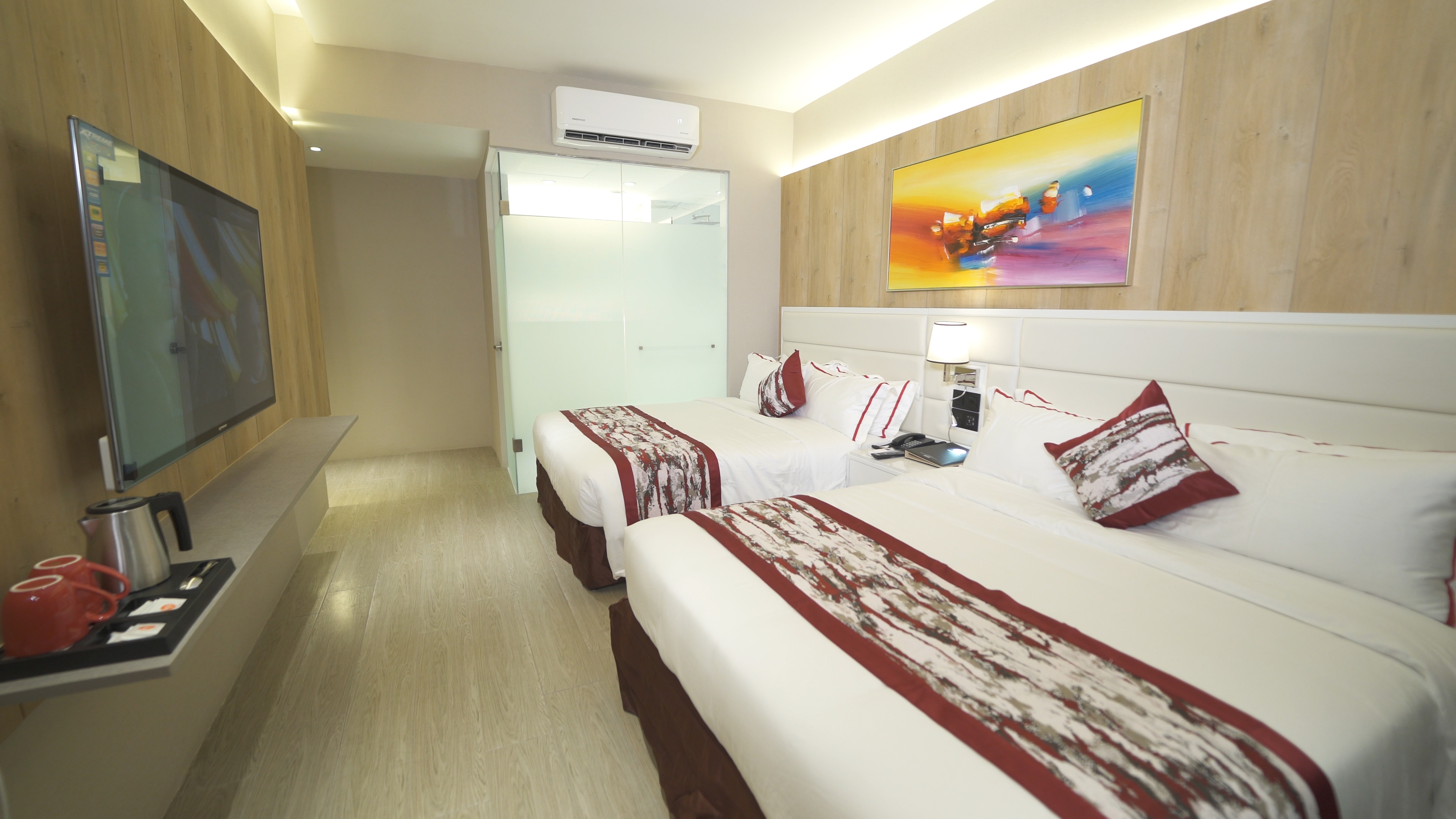 Red Hotel Cubao