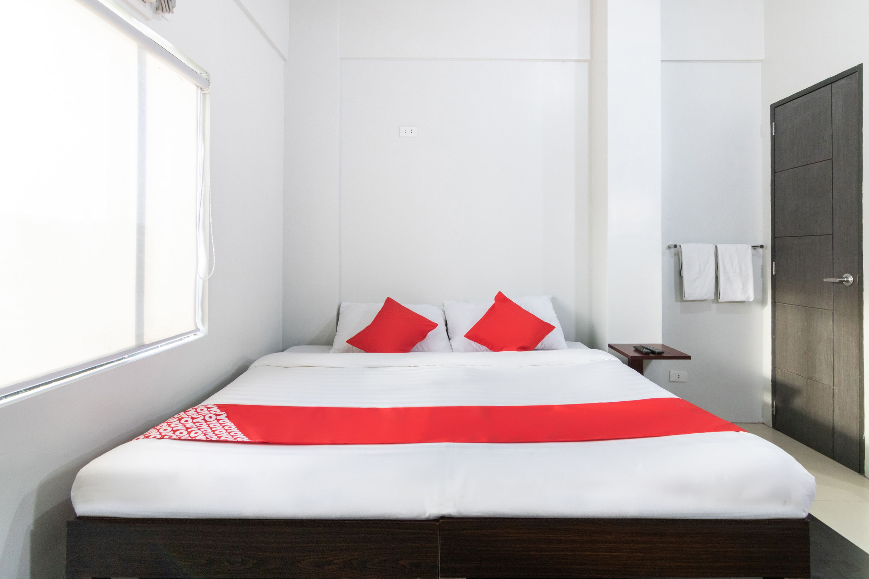 Regal Residences by OYO Rooms