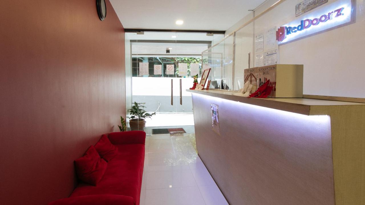 RMC Building by RedDoorz