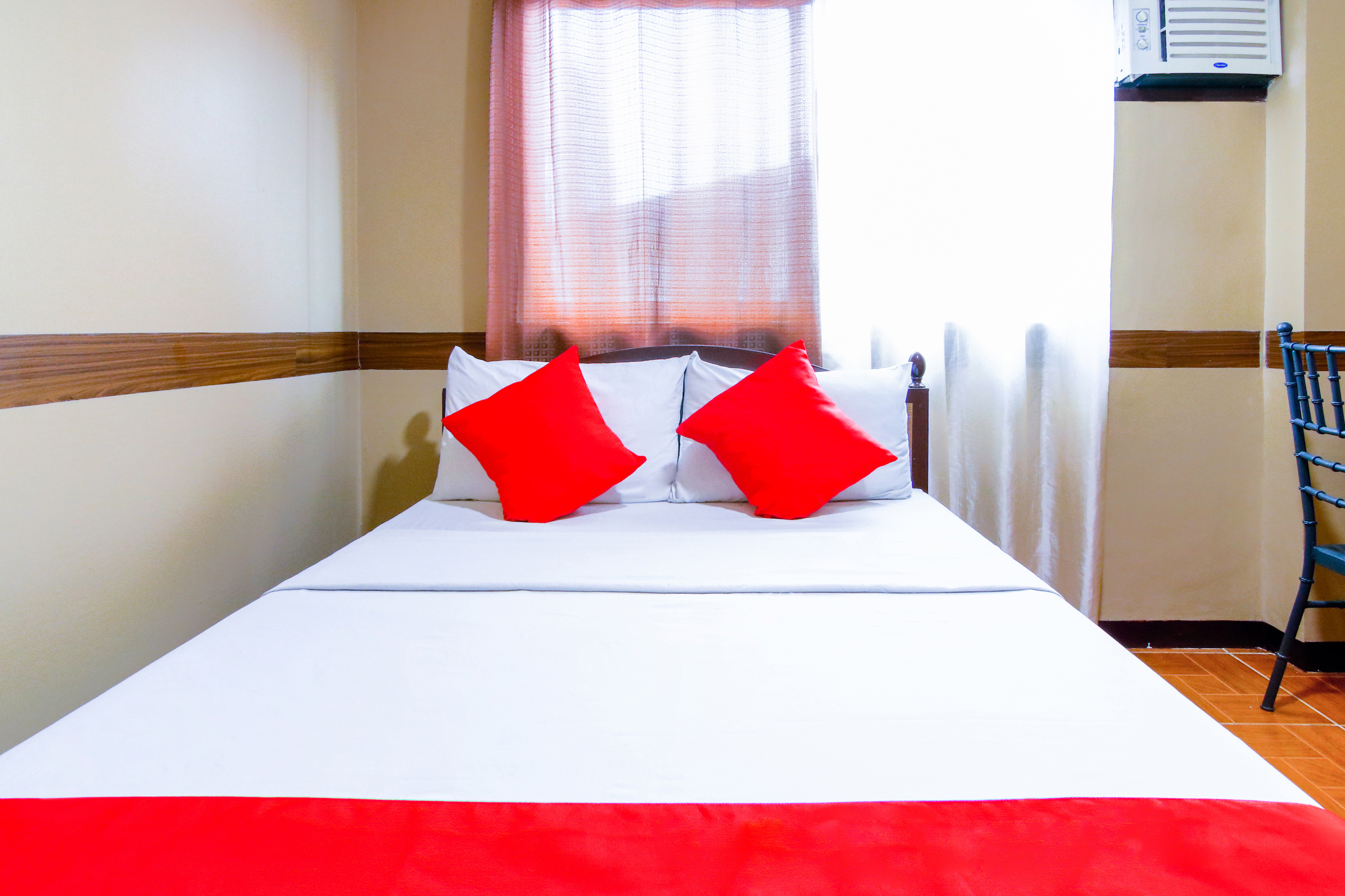 Rochelle Apartelle by OYO Rooms