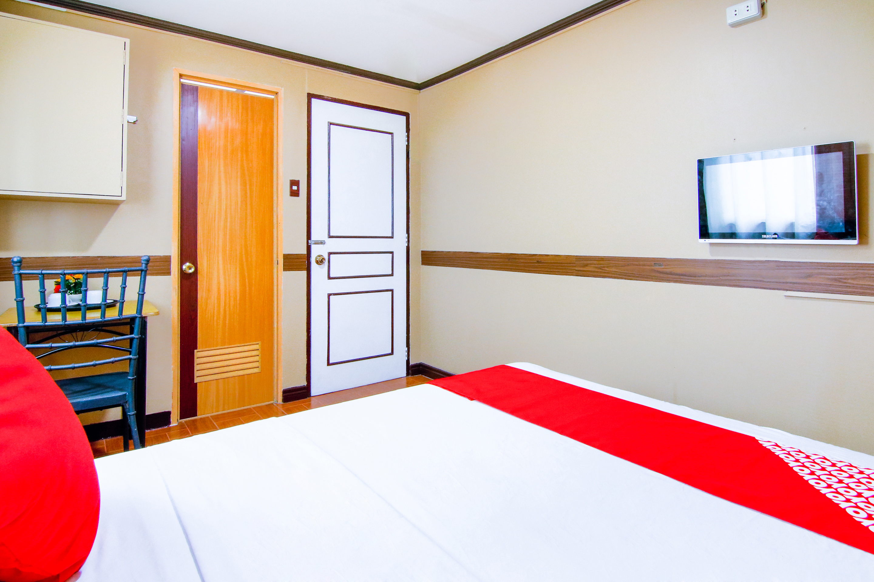 Rochelle Apartelle by OYO Rooms