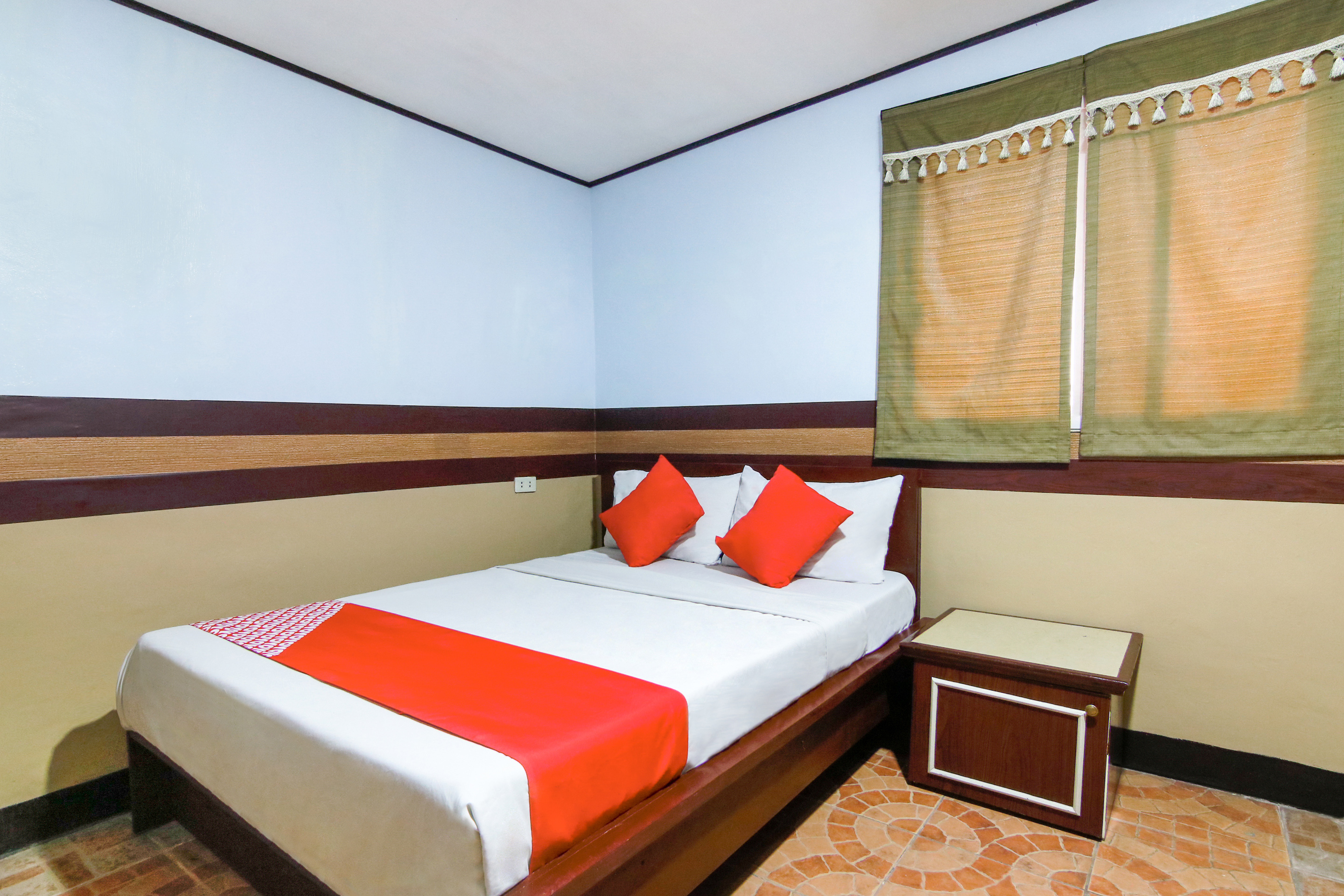 Rochelle Apartelle by OYO Rooms