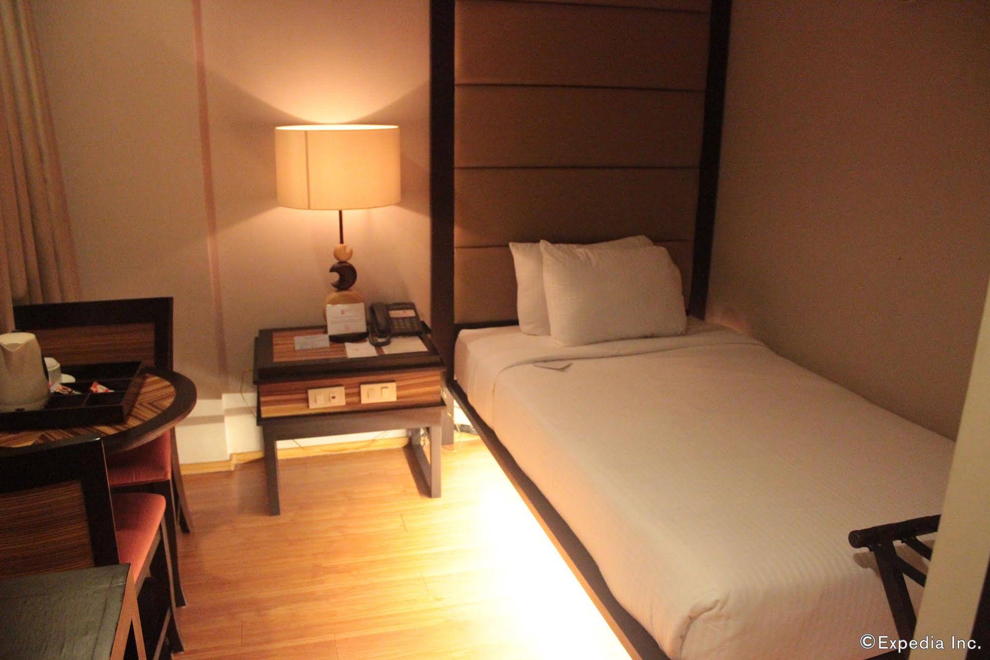 Soleste Suites