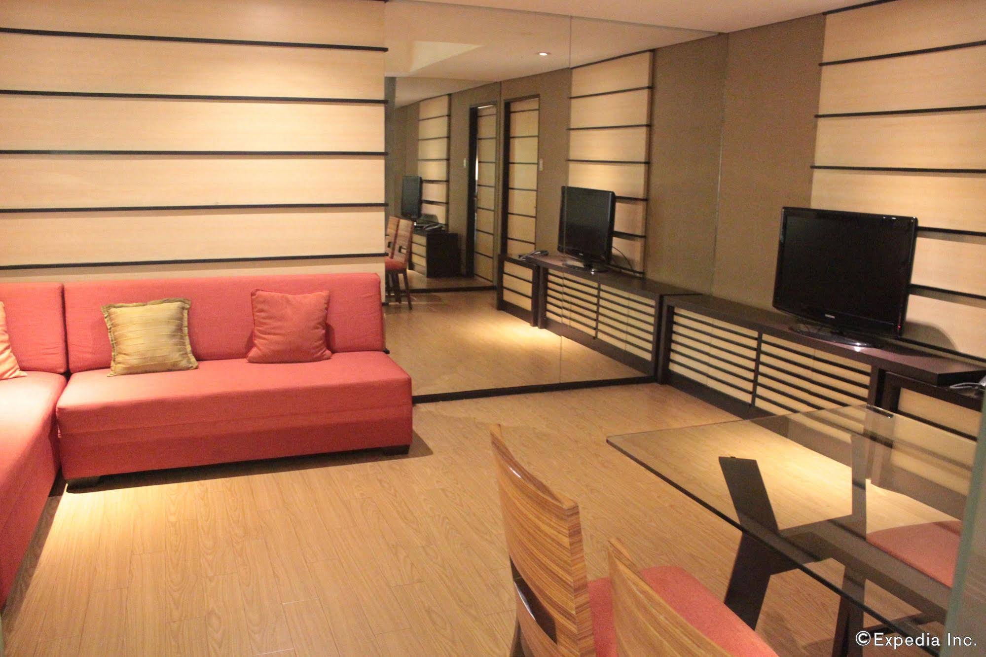 Soleste Suites