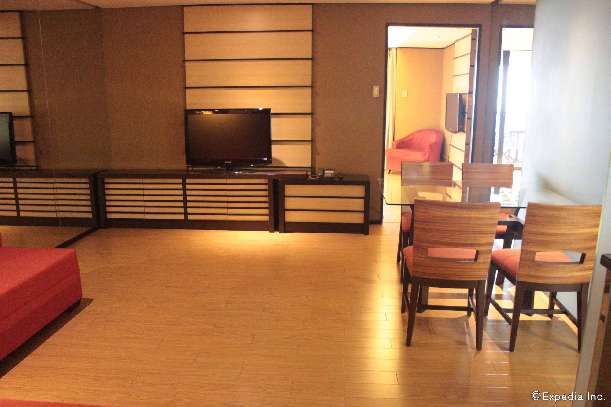 Soleste Suites
