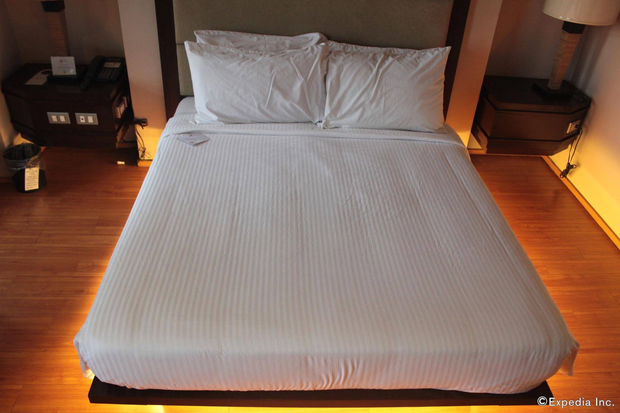 Soleste Suites
