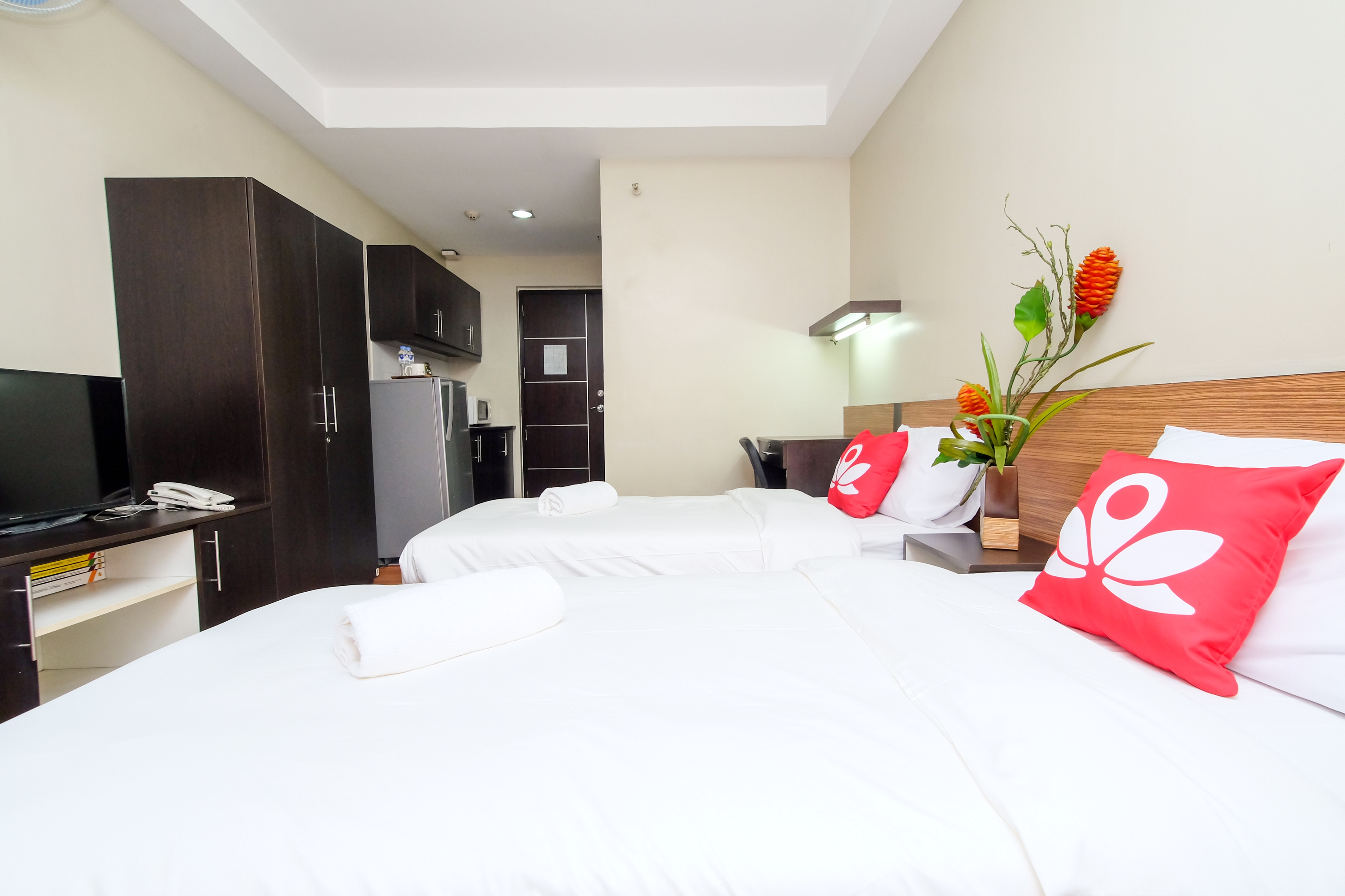 The Studio 87 Residences by ZEN Rooms