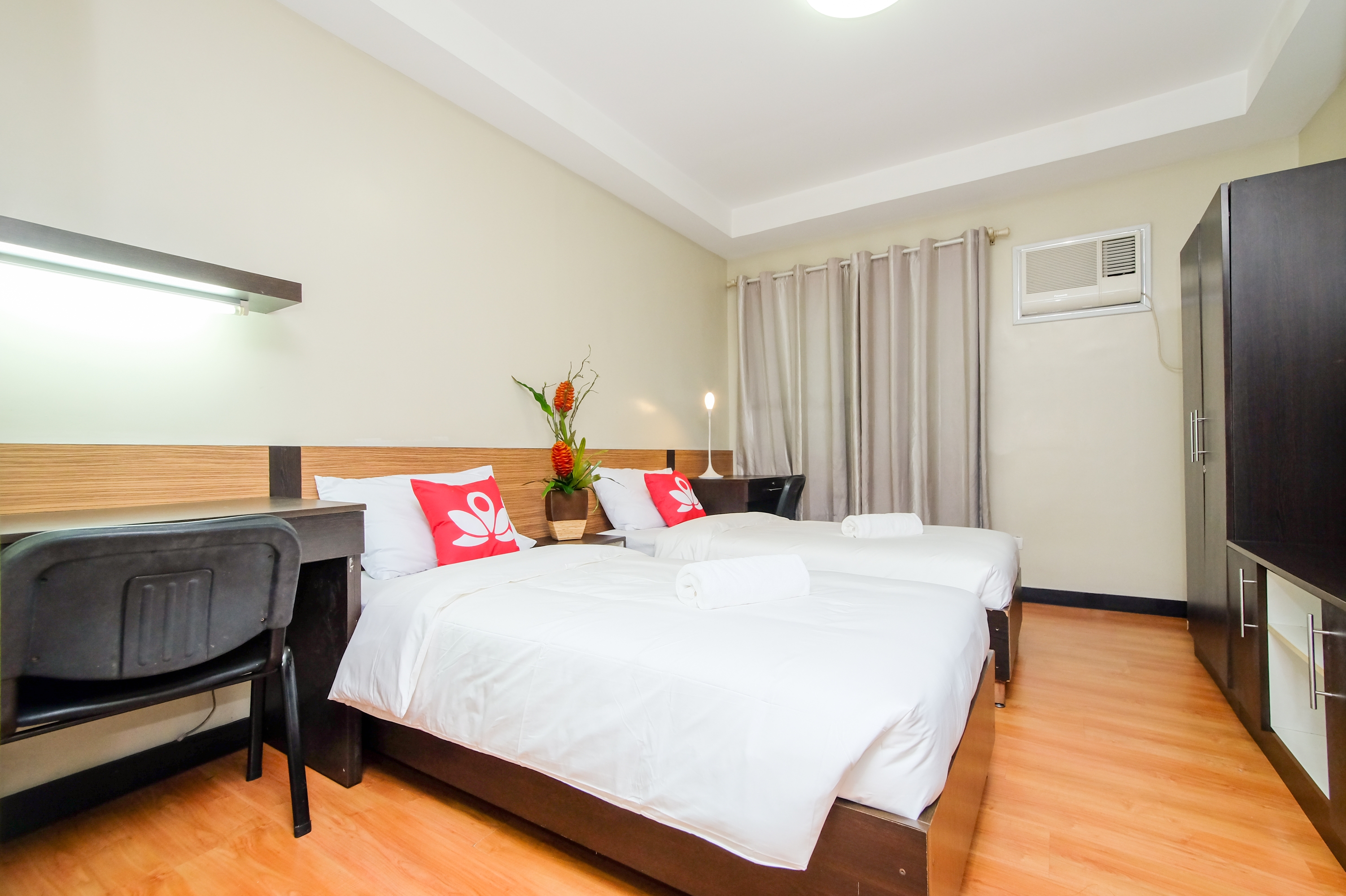 The Studio 87 Residences by ZEN Rooms
