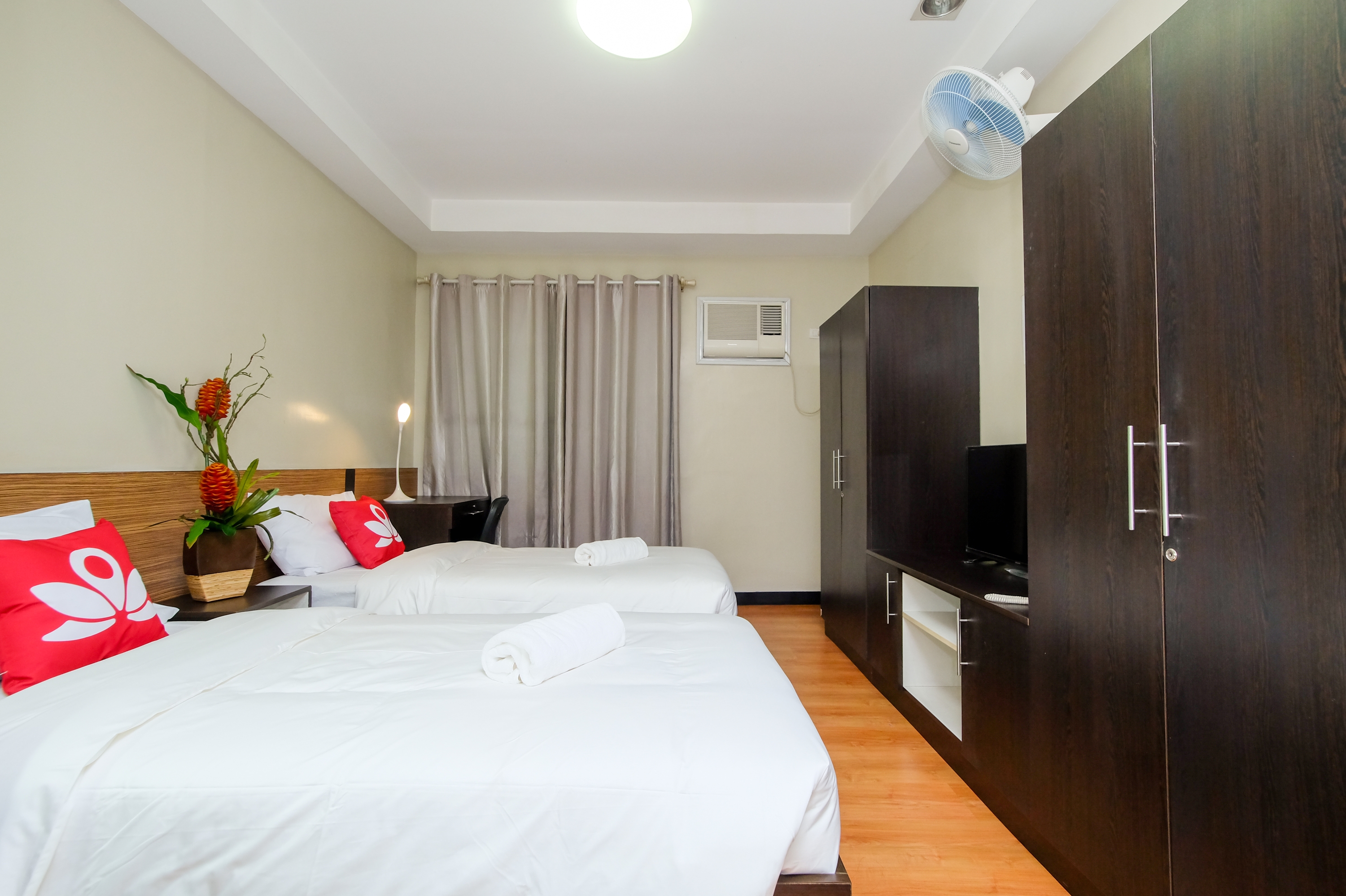 The Studio 87 Residences by ZEN Rooms