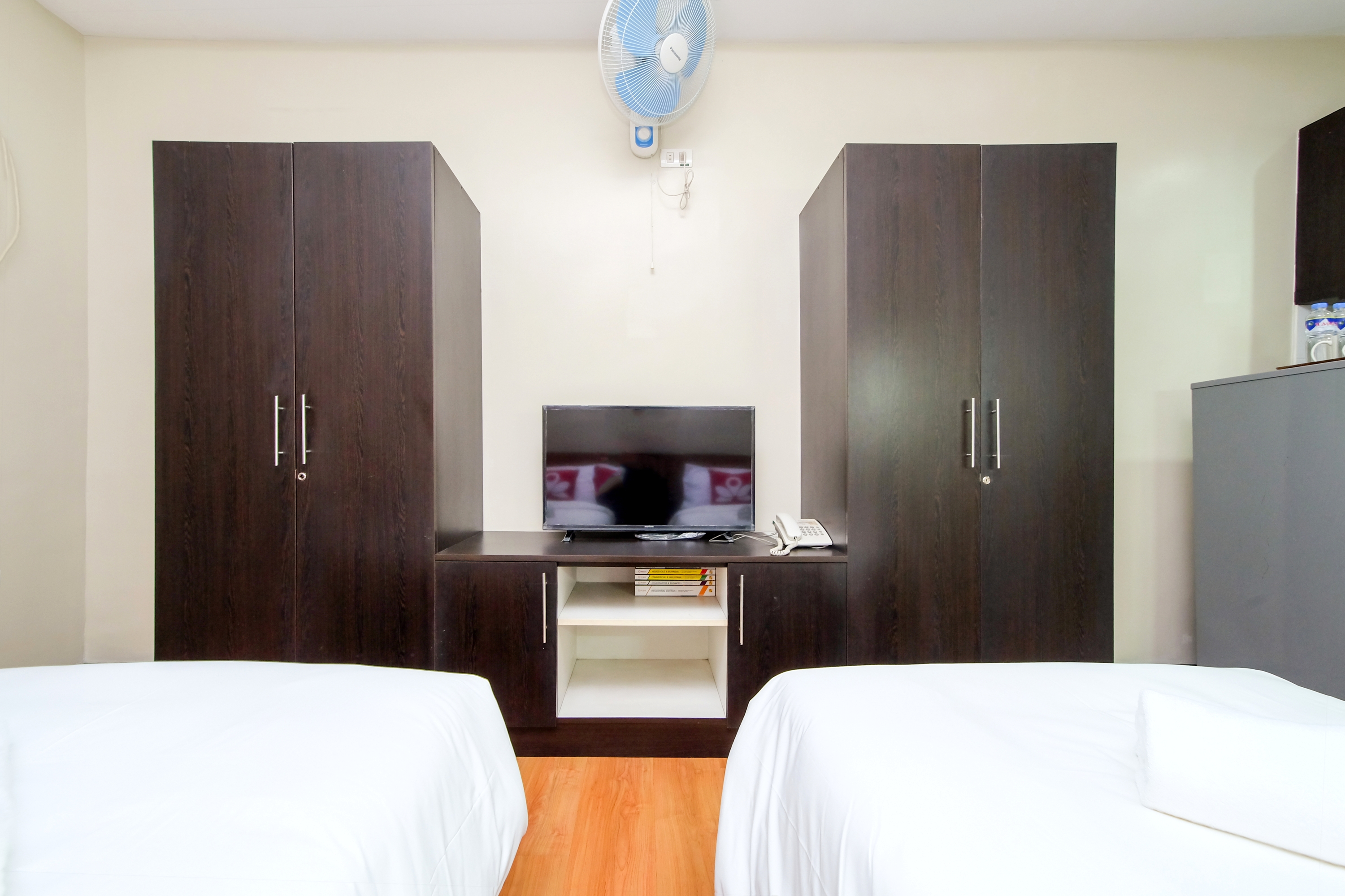 The Studio 87 Residences by ZEN Rooms