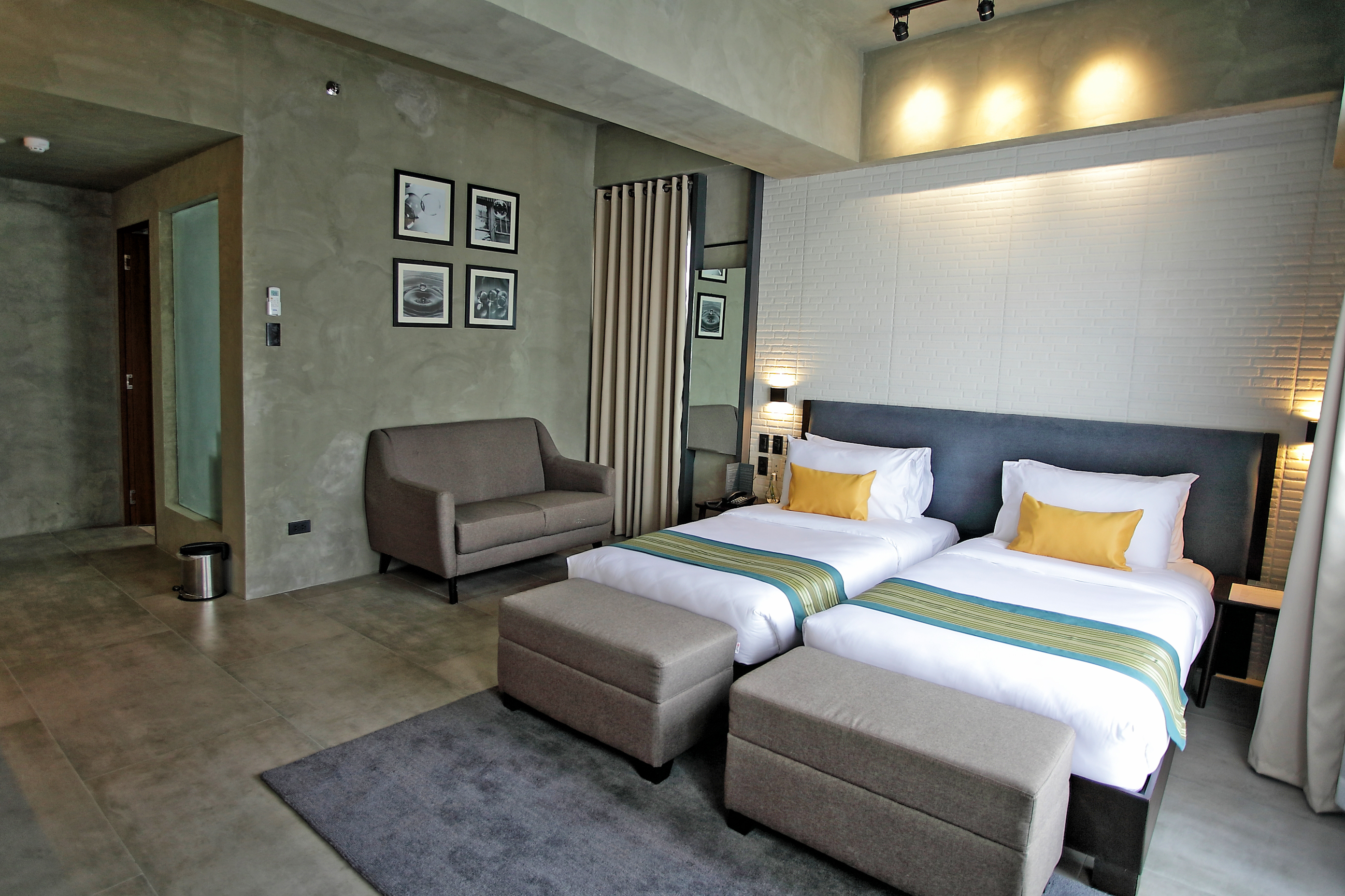 Upper Story Serviced Apartments