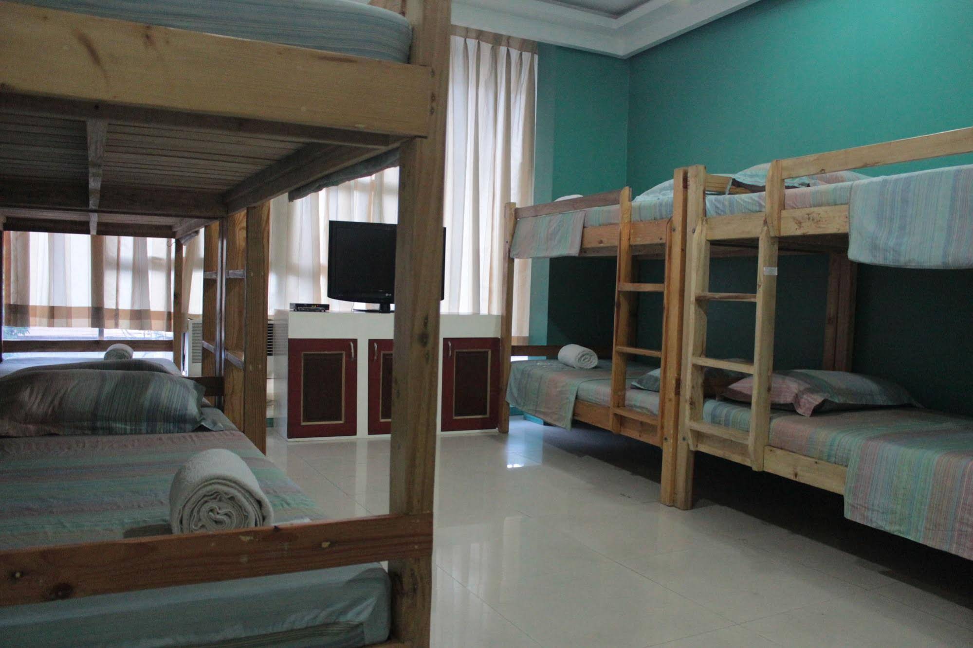 Yuj Inn