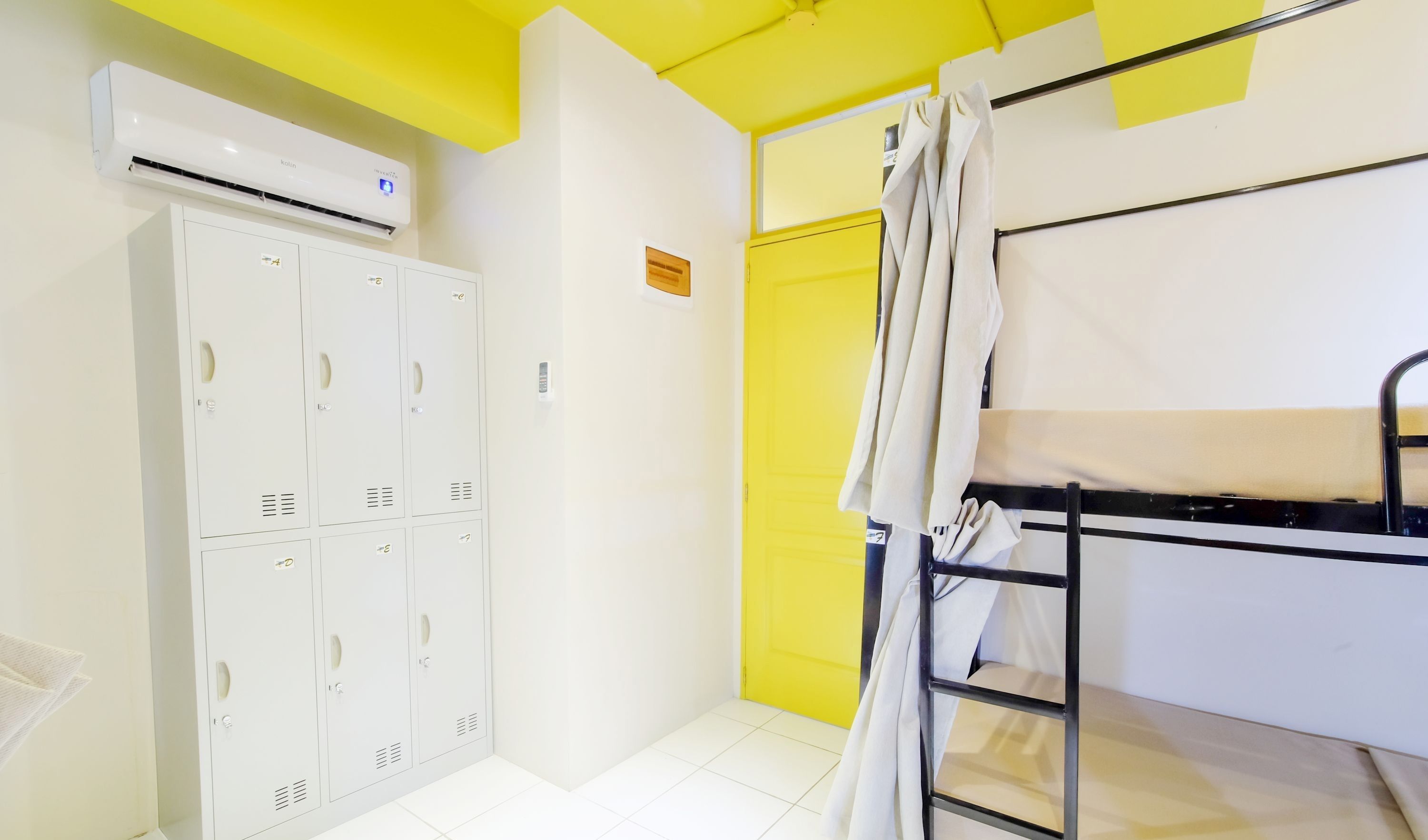 ZEN Hostel Panay Ave. QC