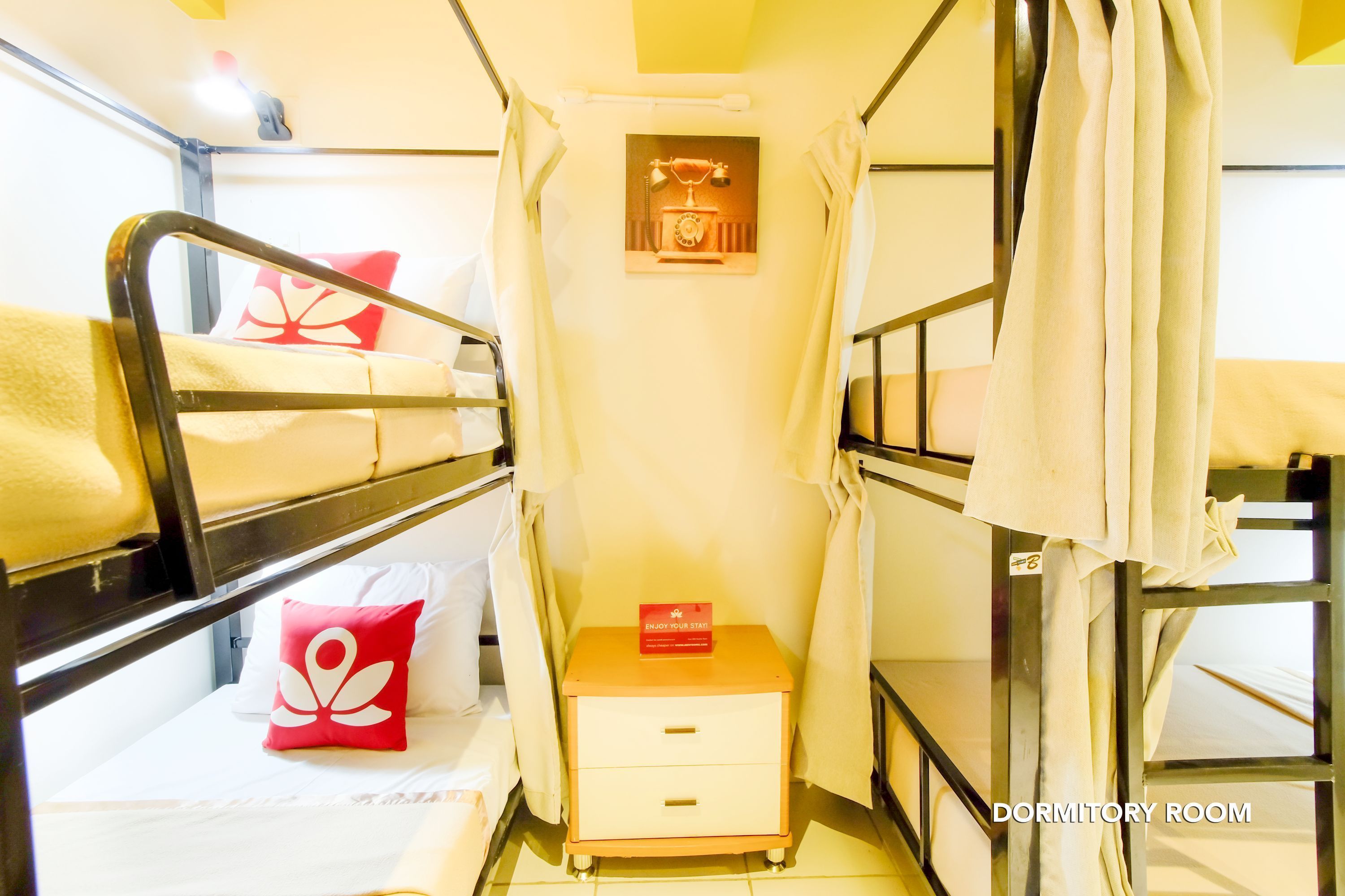 ZEN Hostel Panay Ave. QC