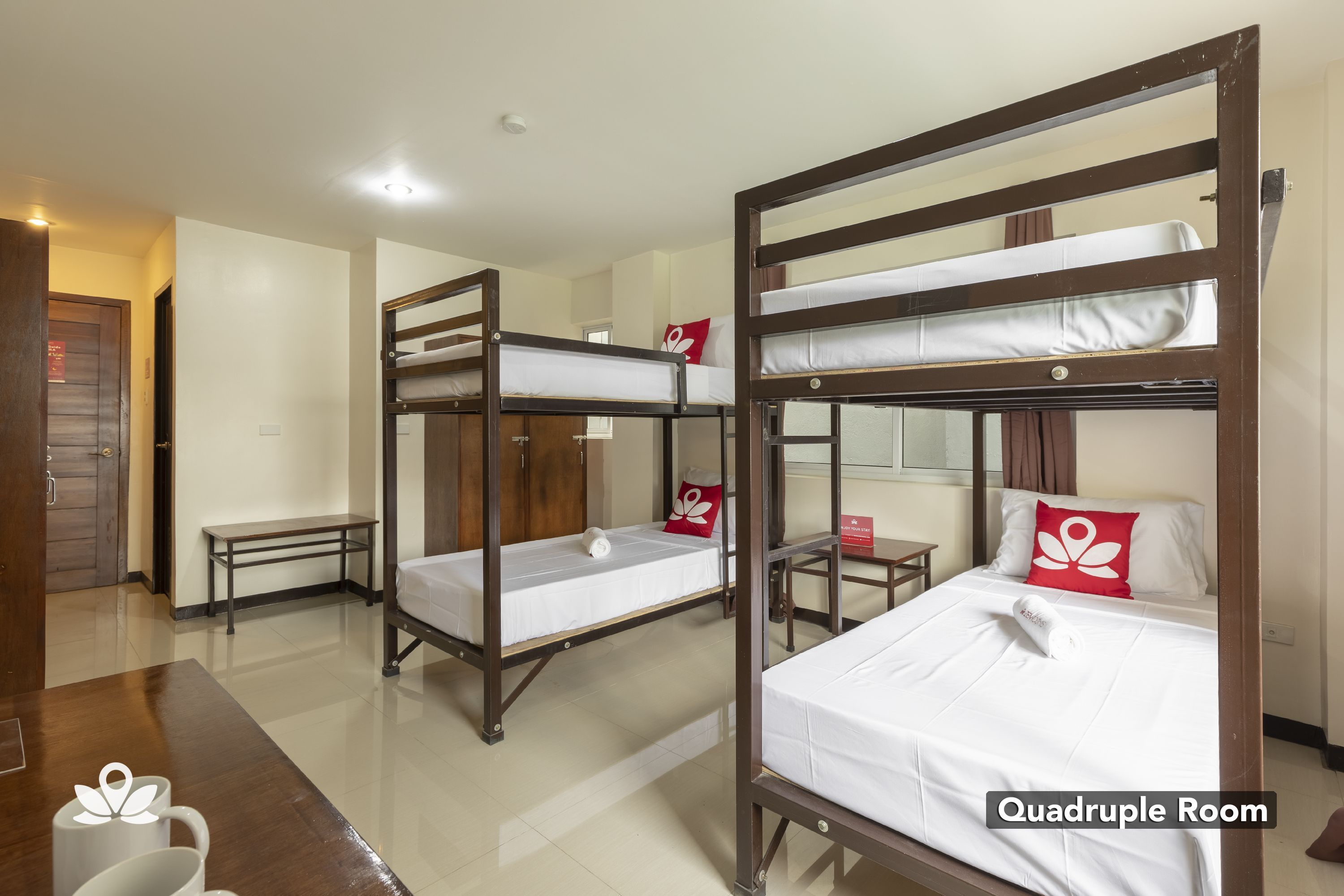 ZEN Rooms Basic 10th Ave Cubao