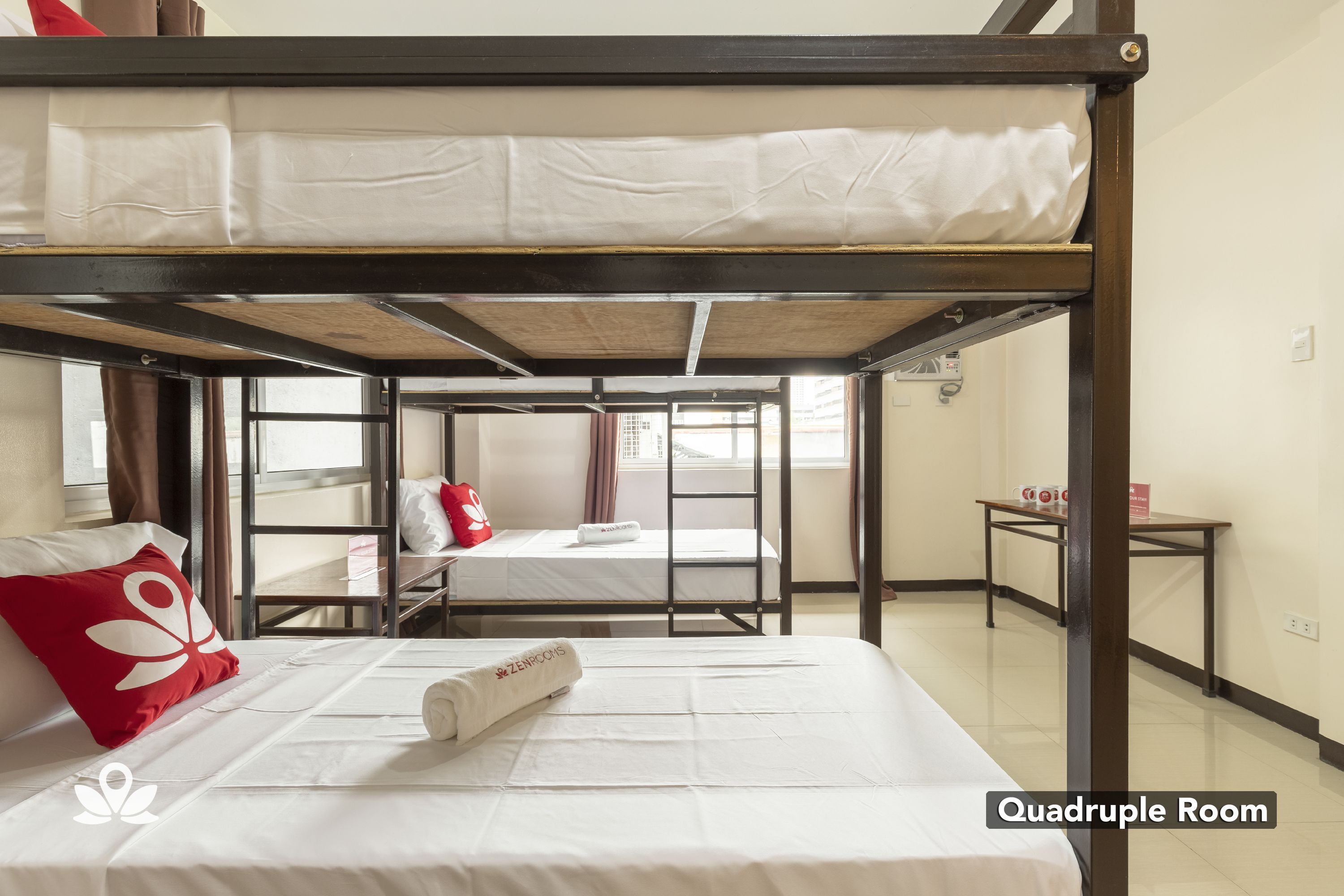 ZEN Rooms Basic 10th Ave Cubao