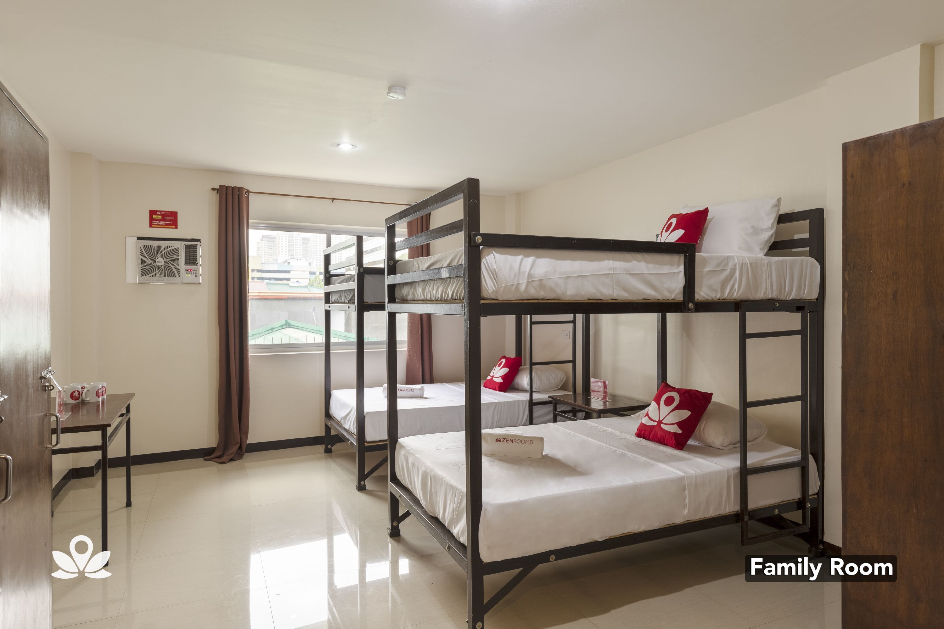 ZEN Rooms Basic 10th Ave Cubao
