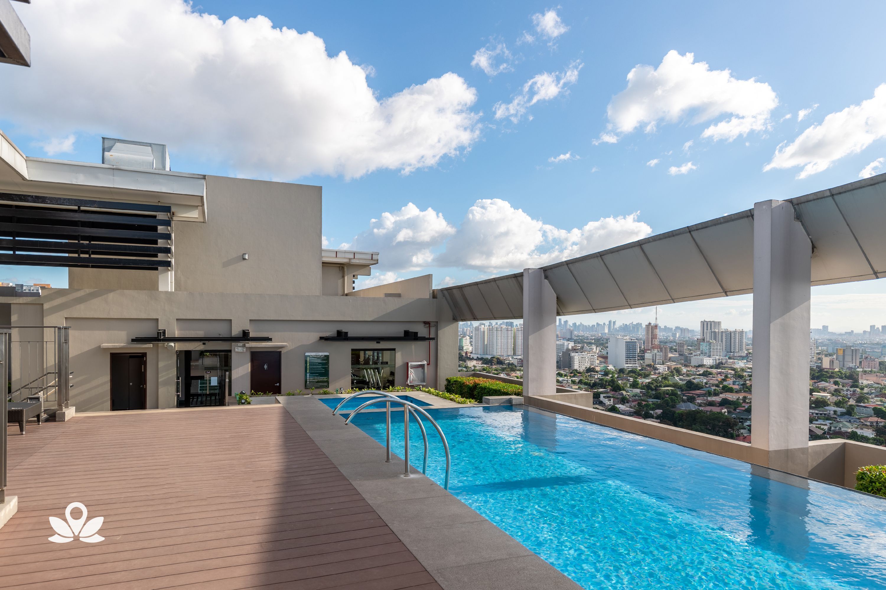 ZEN Rooms Vinia EDSA Q.C.