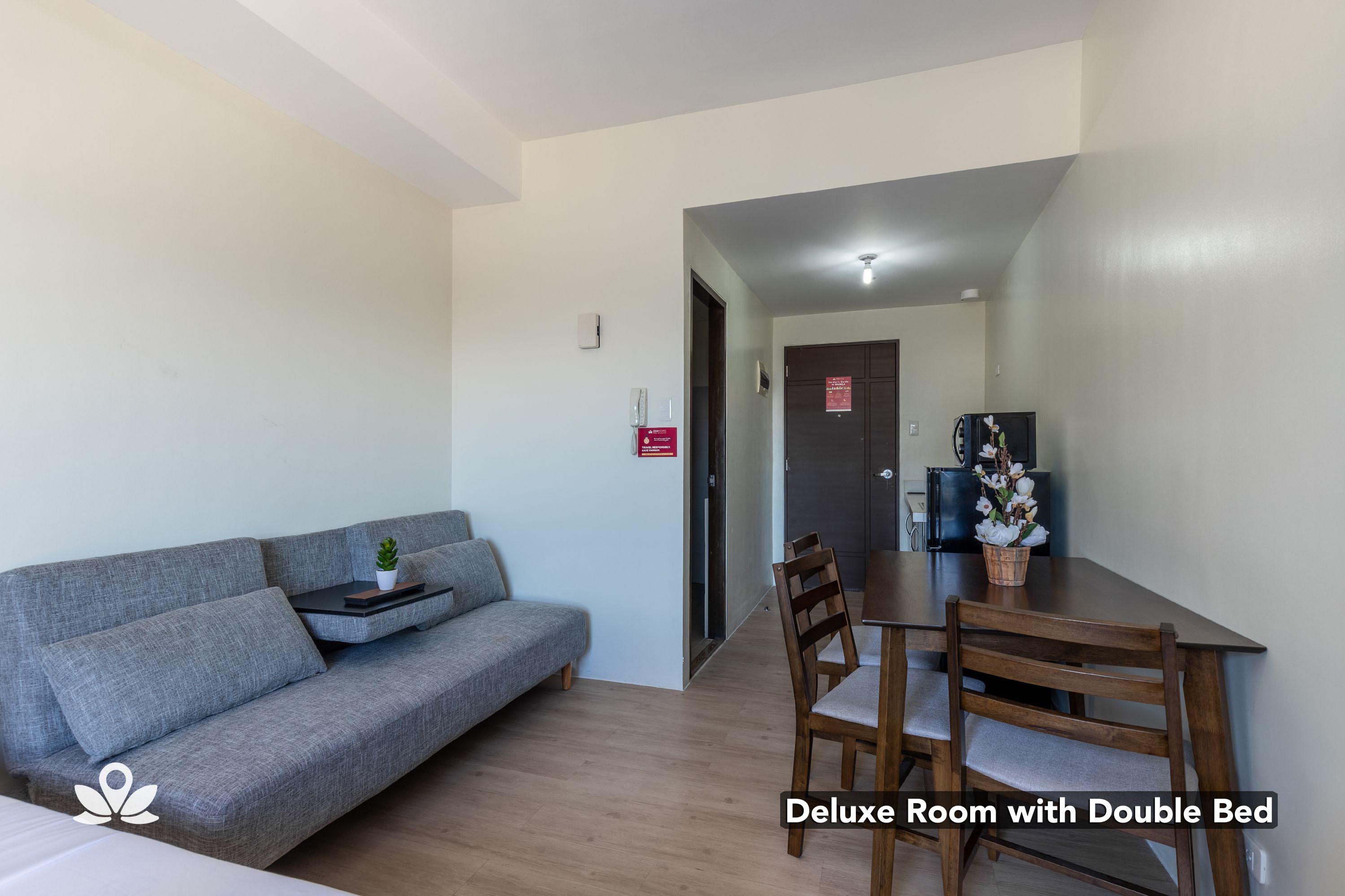 ZEN Rooms Vinia EDSA Q.C.