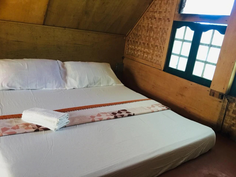 Carabao Backpackers & Guest House
