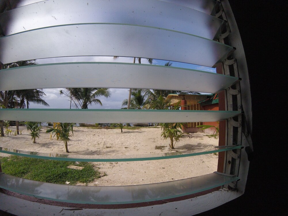 Carabao Backpackers & Guest House