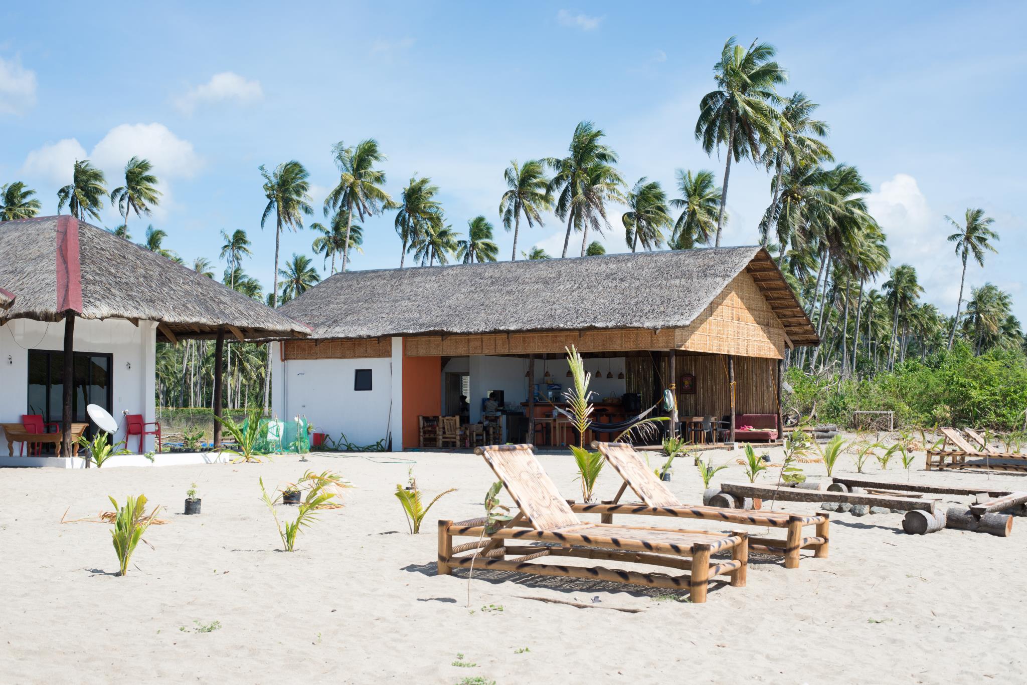 Footprints Beach Resort