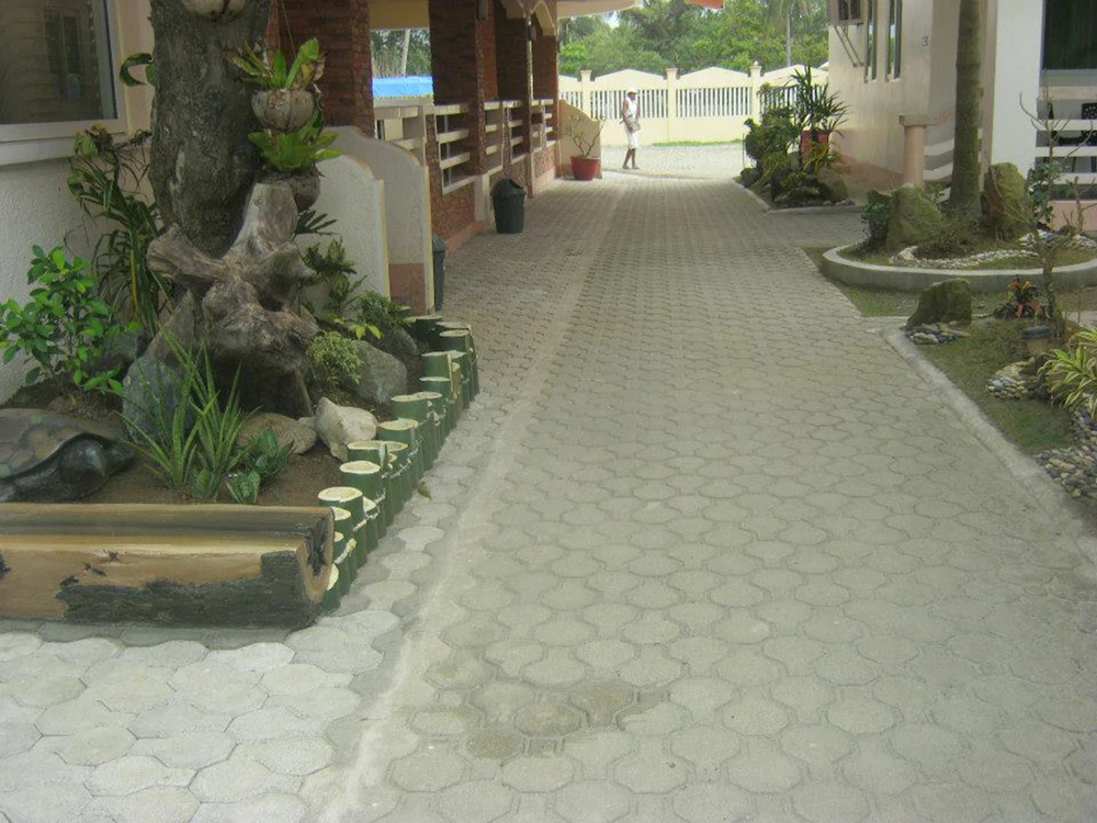 Hiland Beach Resort