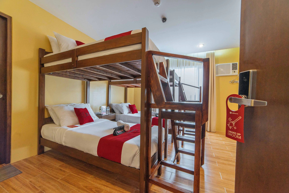 Hotel Alunsina by RedDoorz
