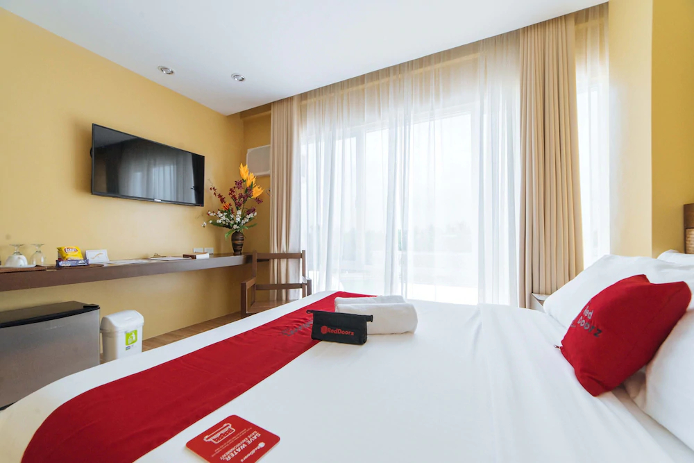 Hotel Alunsina by RedDoorz