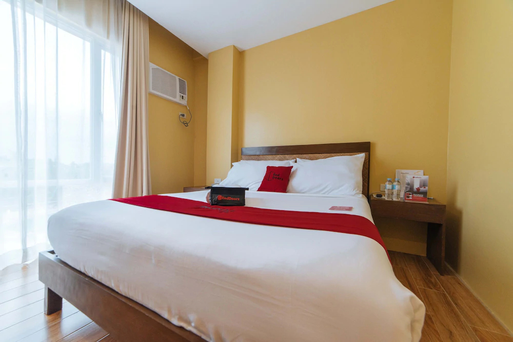 Hotel Alunsina by RedDoorz