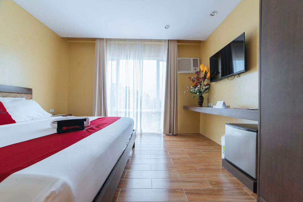 Hotel Alunsina by RedDoorz
