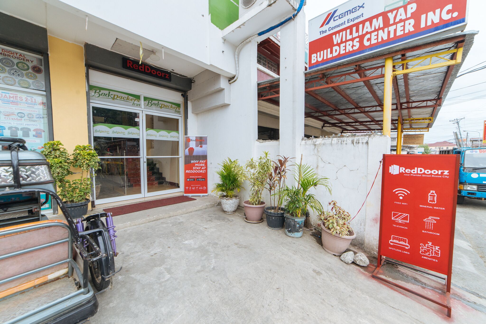 RedDoorz @ Plaridel Street Roxas City
