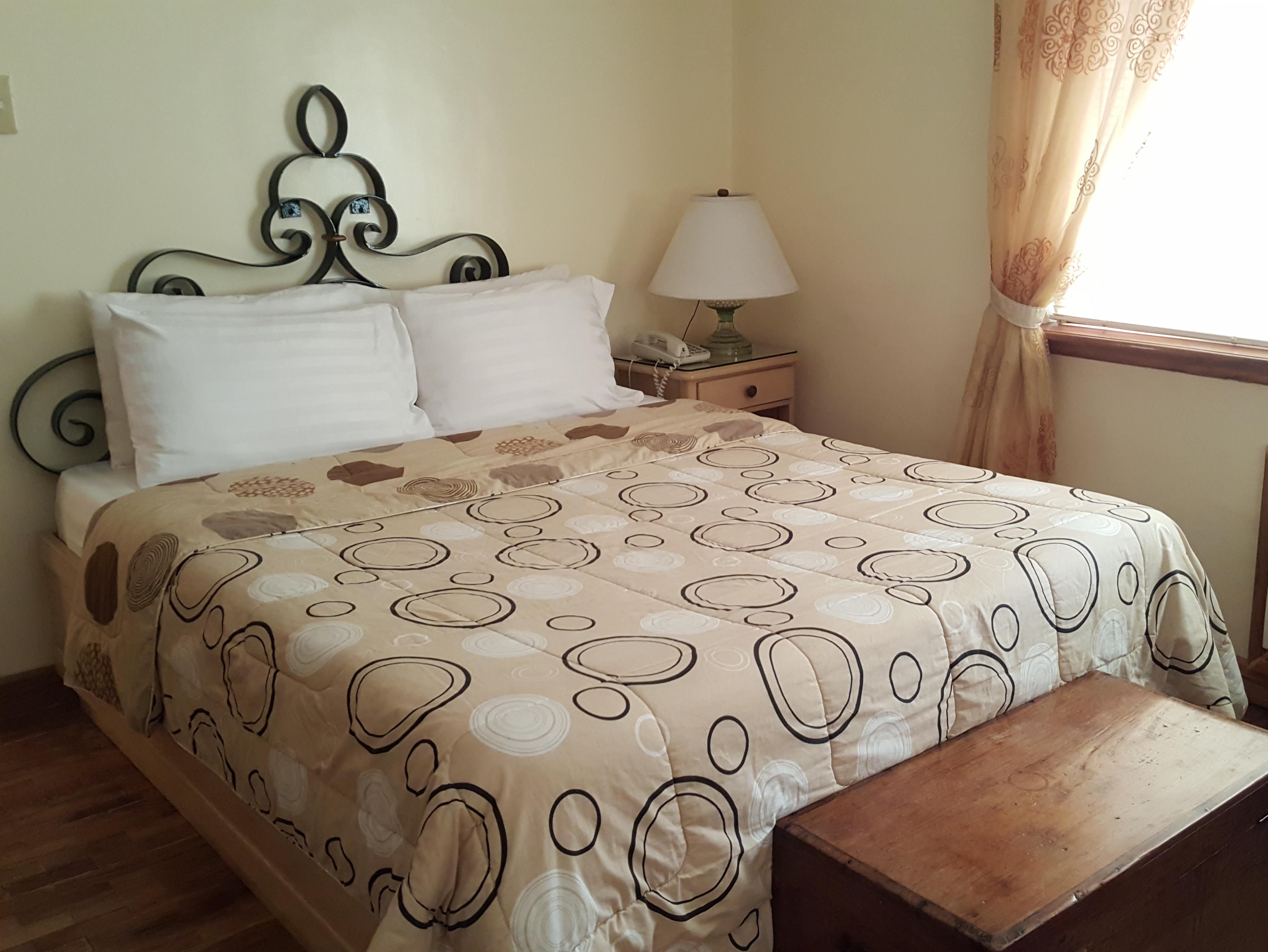 Roxas President's Inn