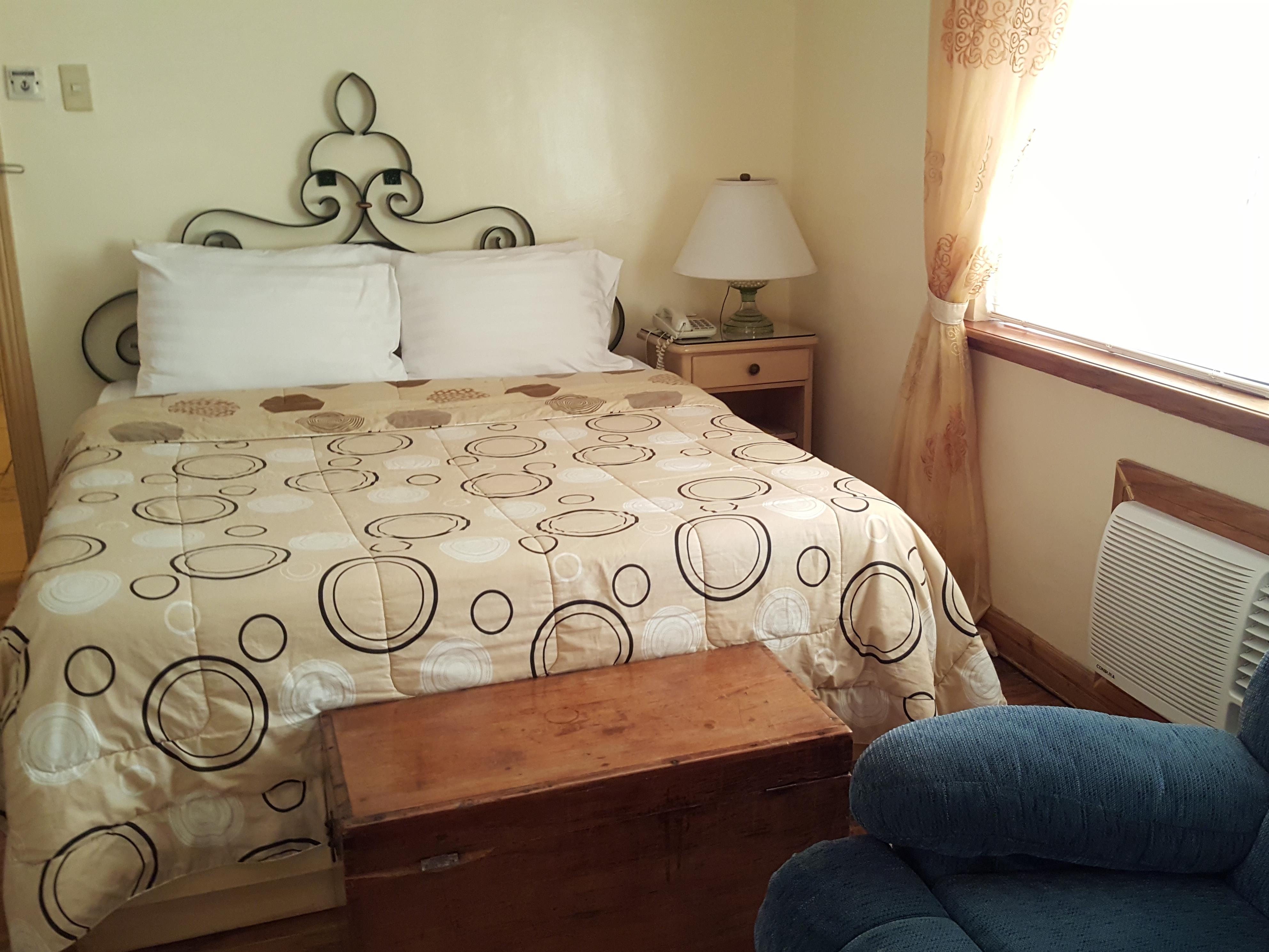 Roxas President's Inn