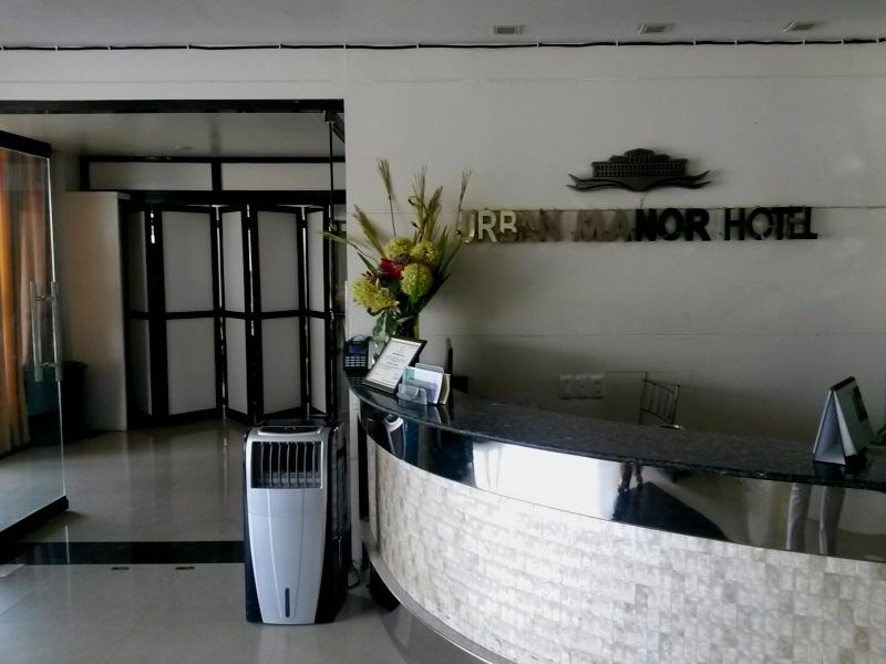 Urban Manor Hotel
