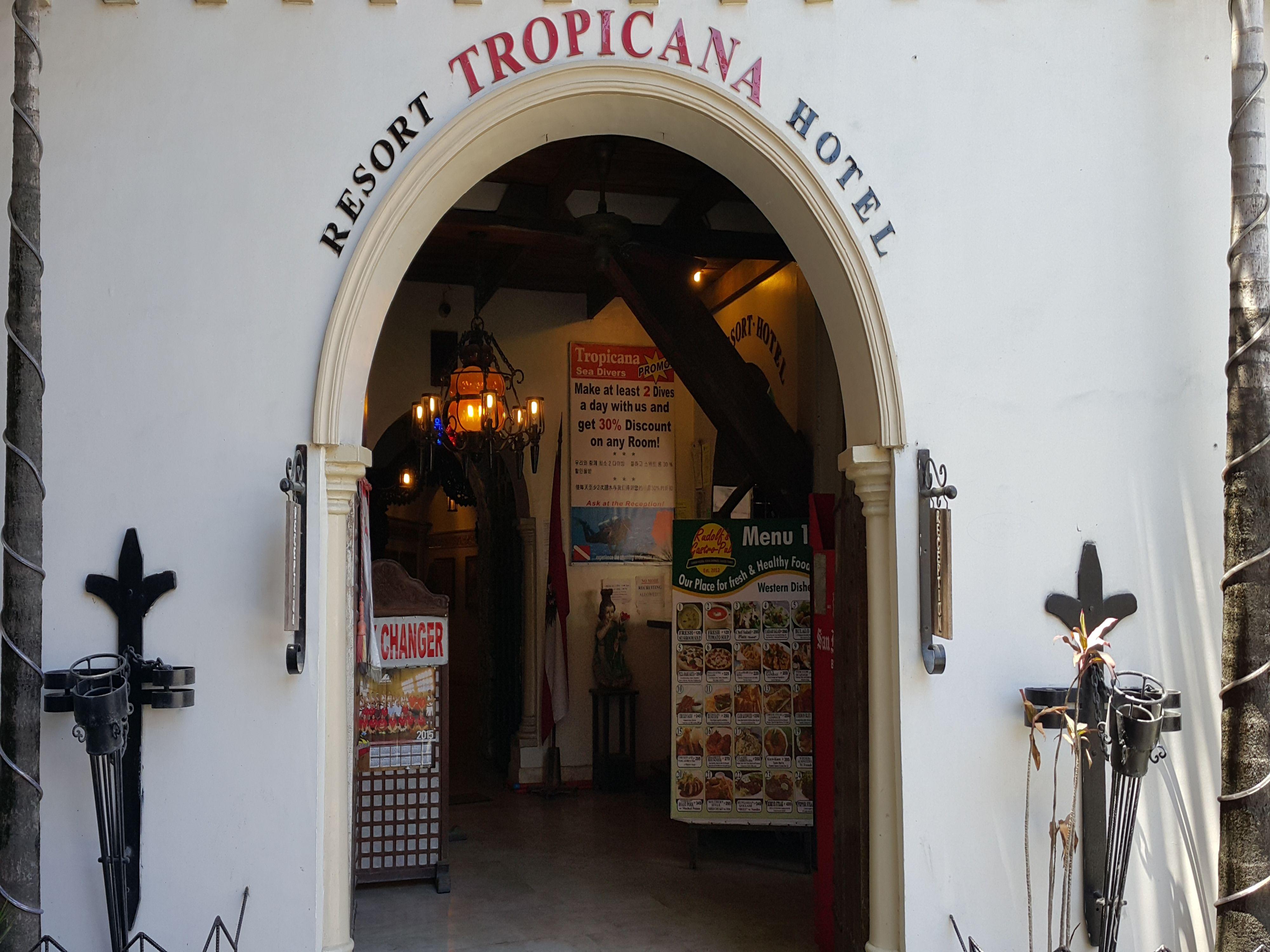 Tropicana Castle Hotel & Dive Resort
