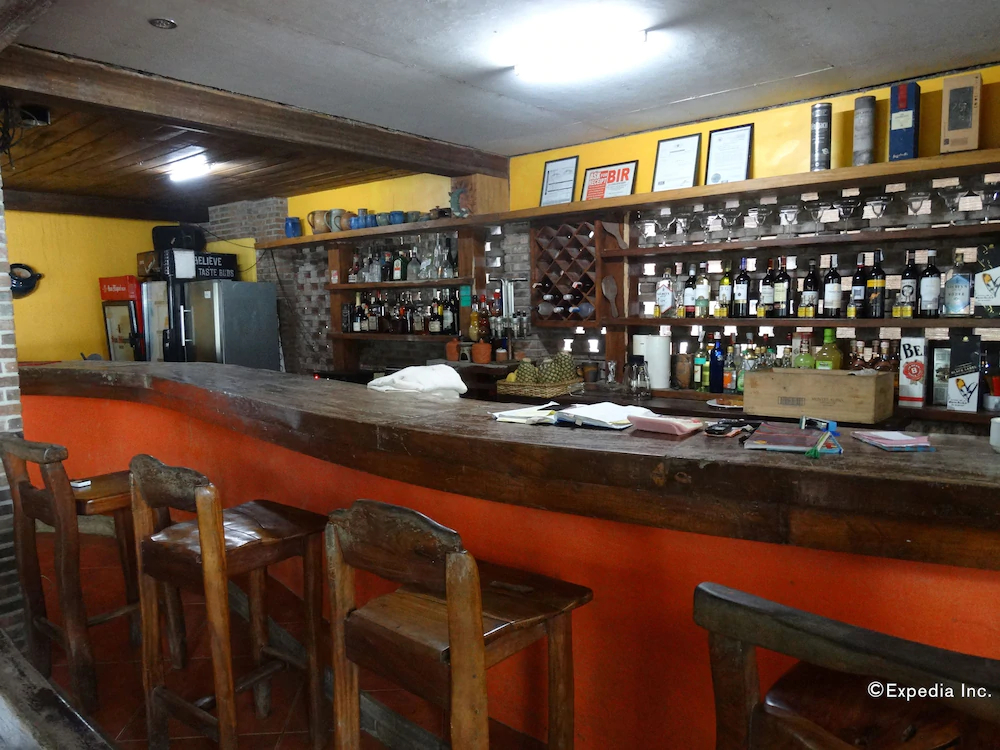 Chema's By The Sea