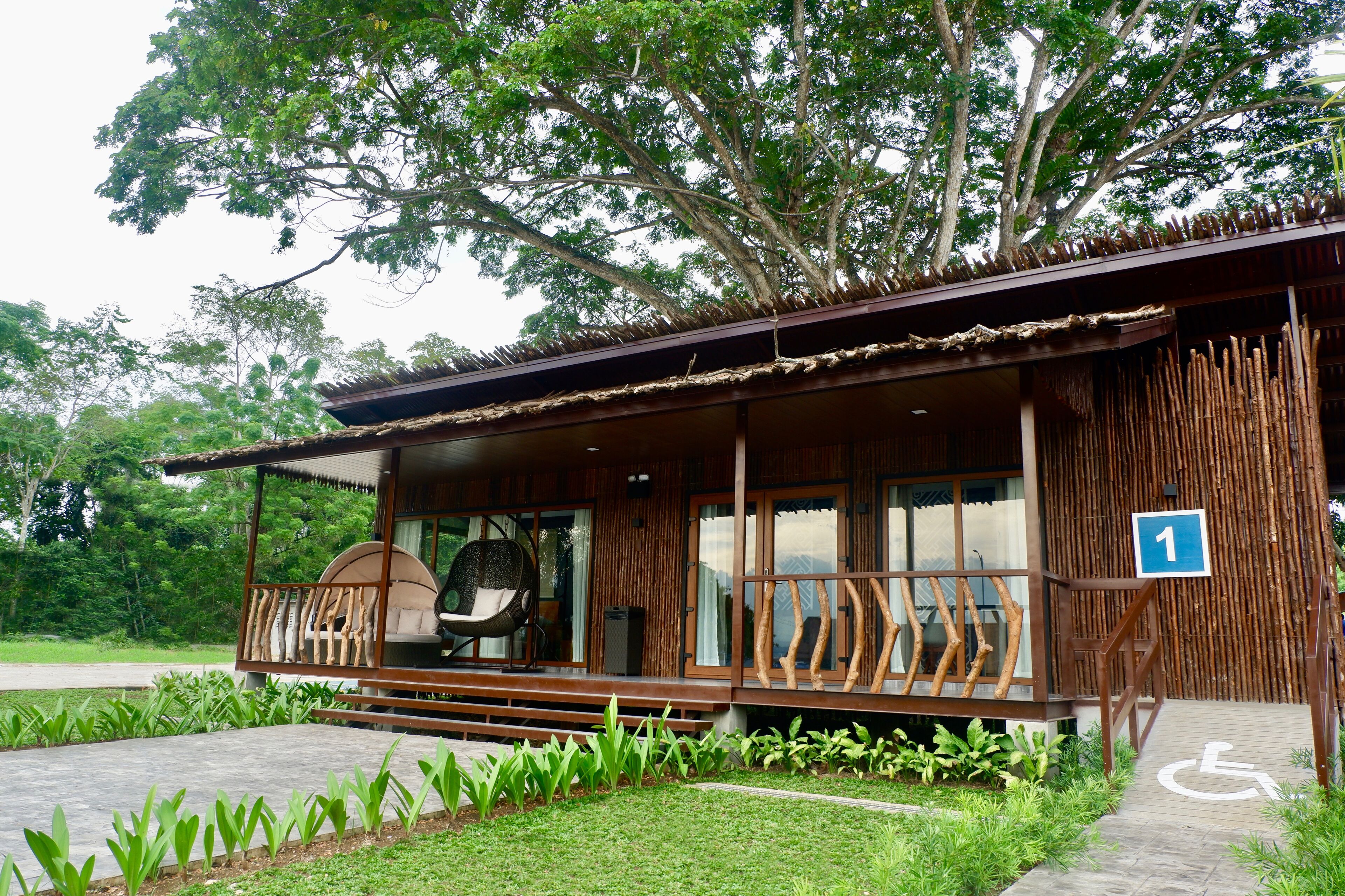 Crusoe Cabins Costa Azalea
