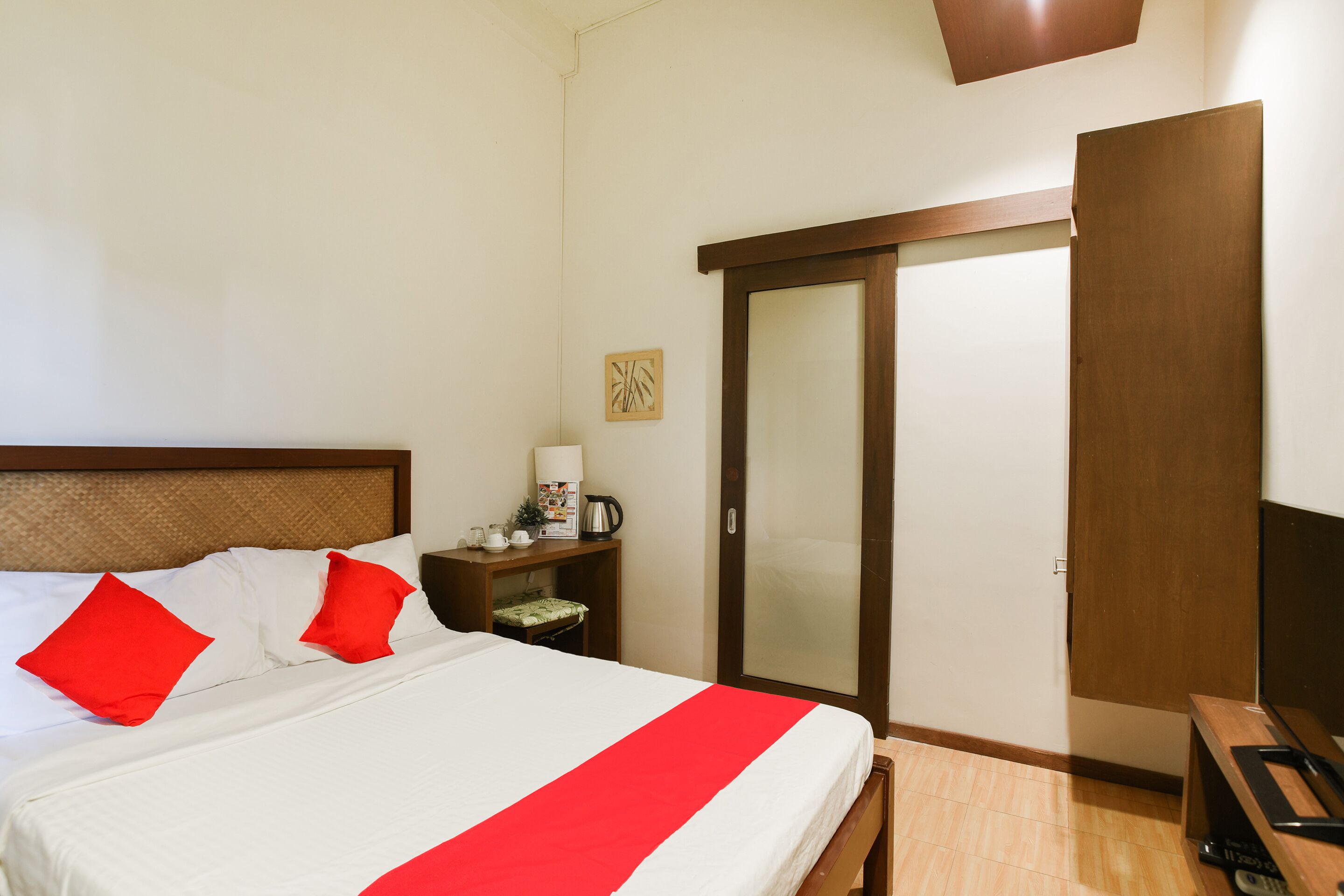 SIRC by OYO Rooms