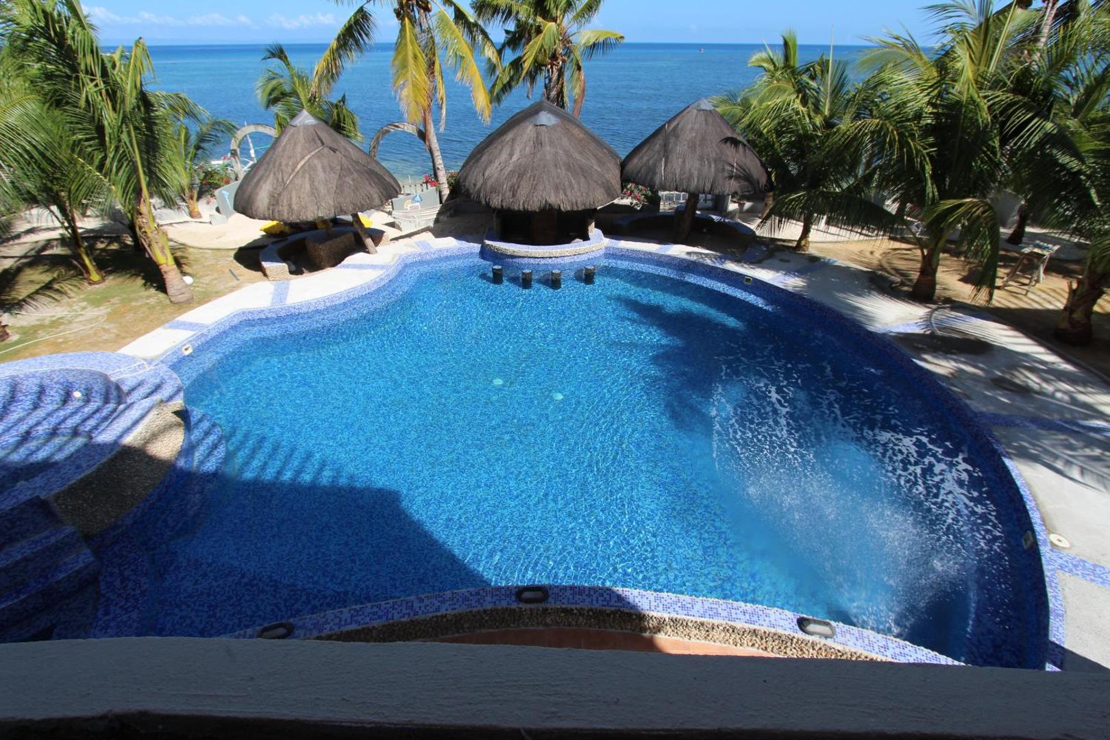 Aladin White Beach Resort